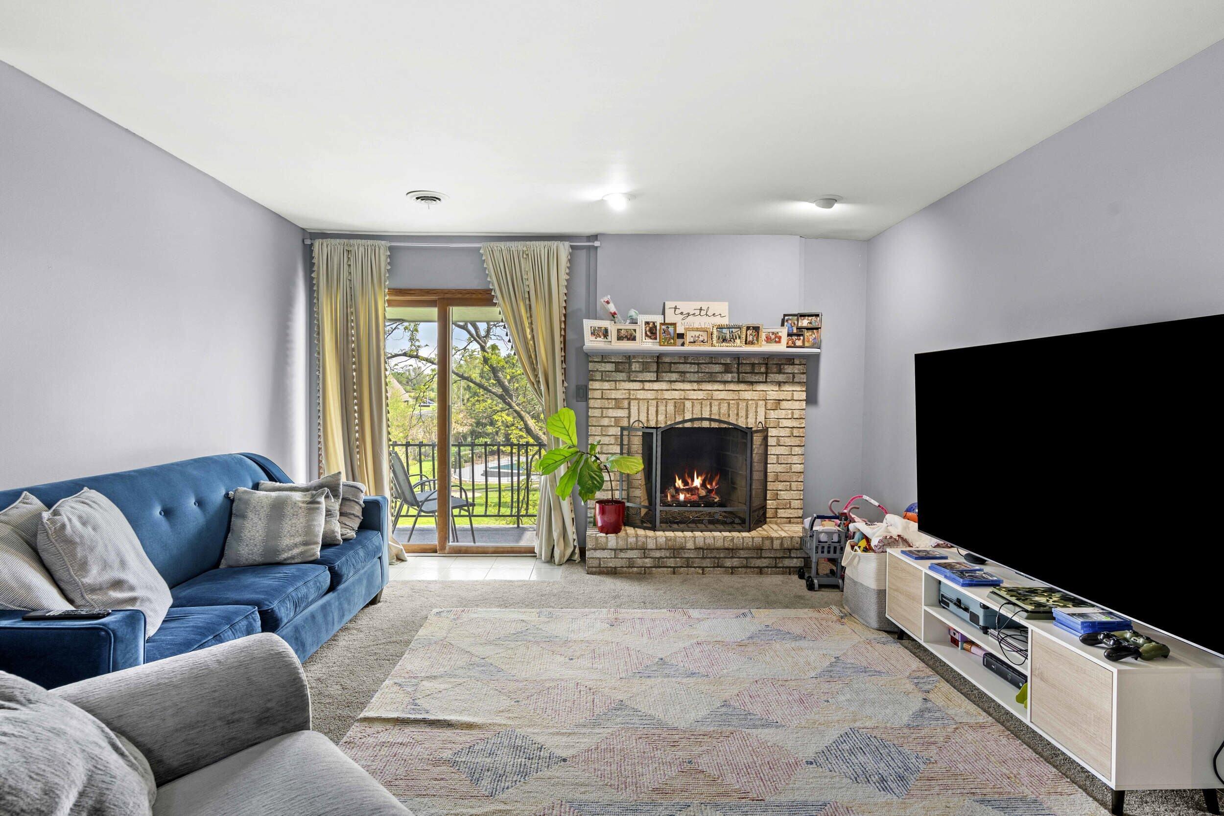 1725 Homan Drive Unit: 303