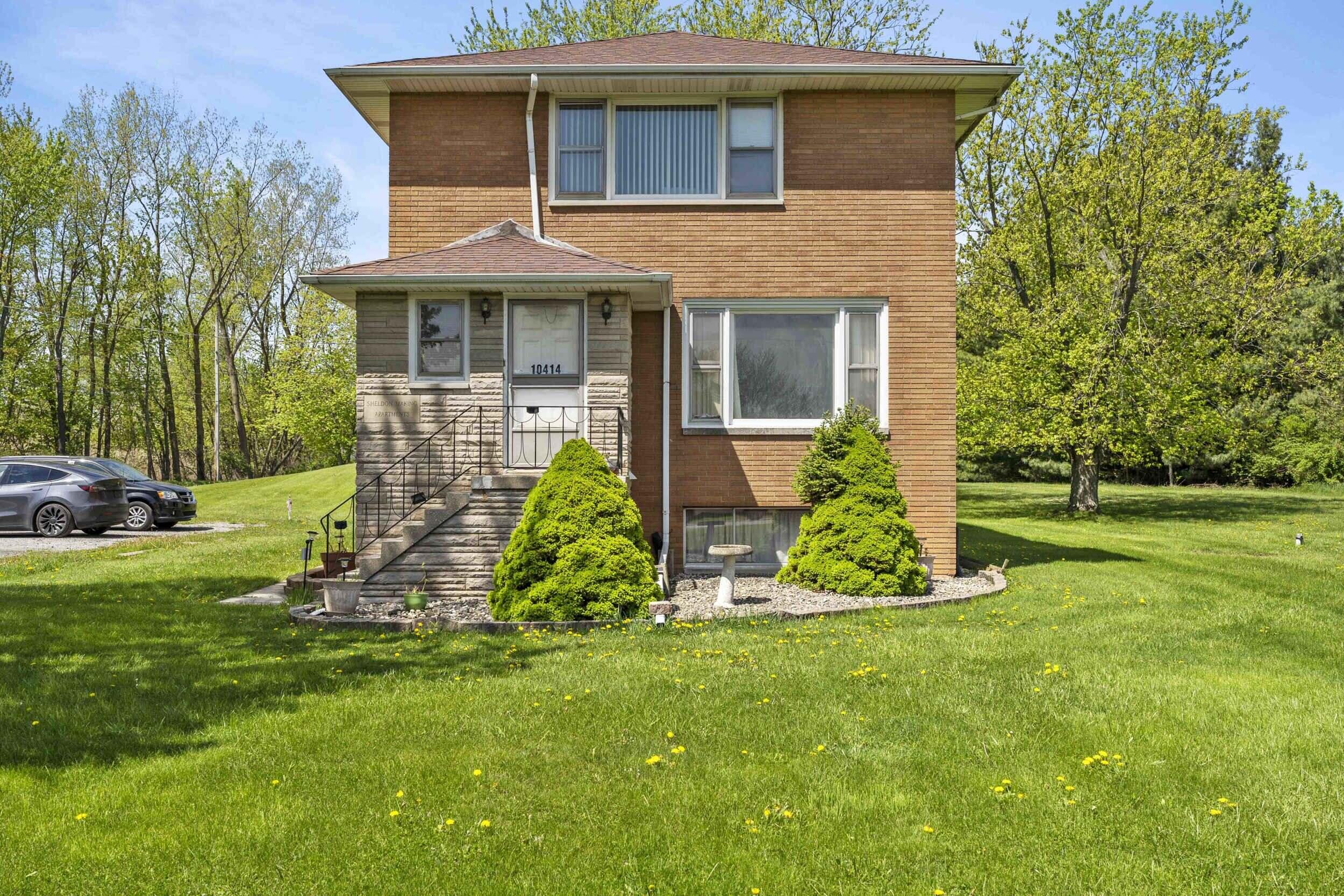 10410-14 Arizona Street