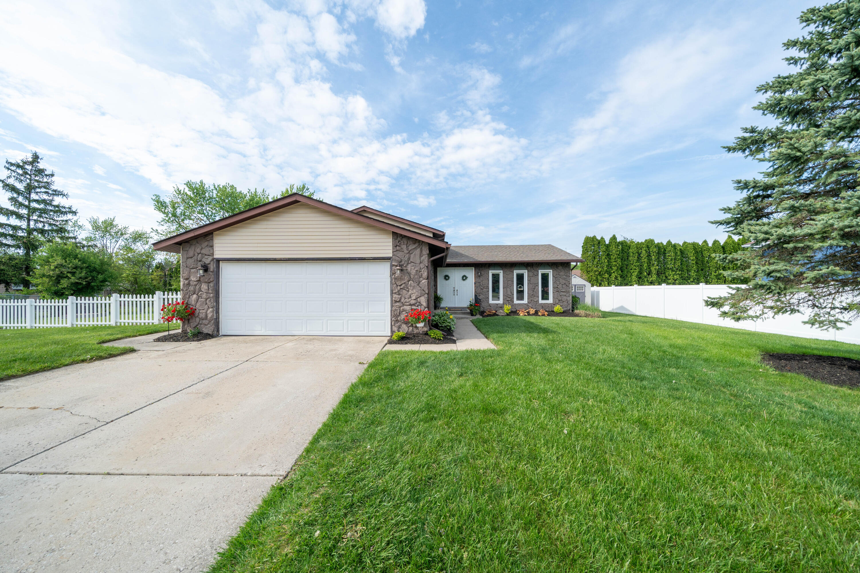620 Helen Court