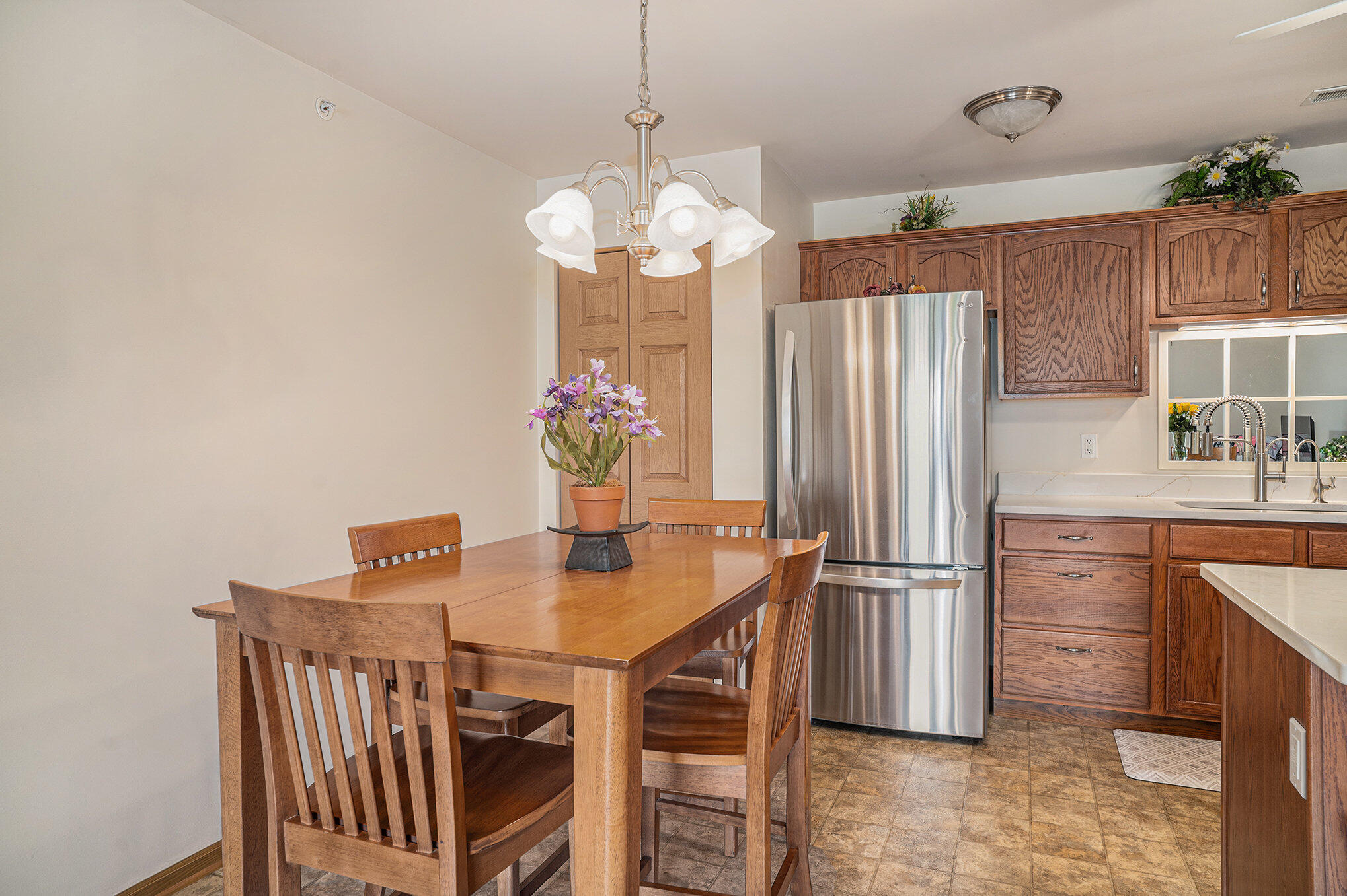 1981 W 75th Place Unit: 22