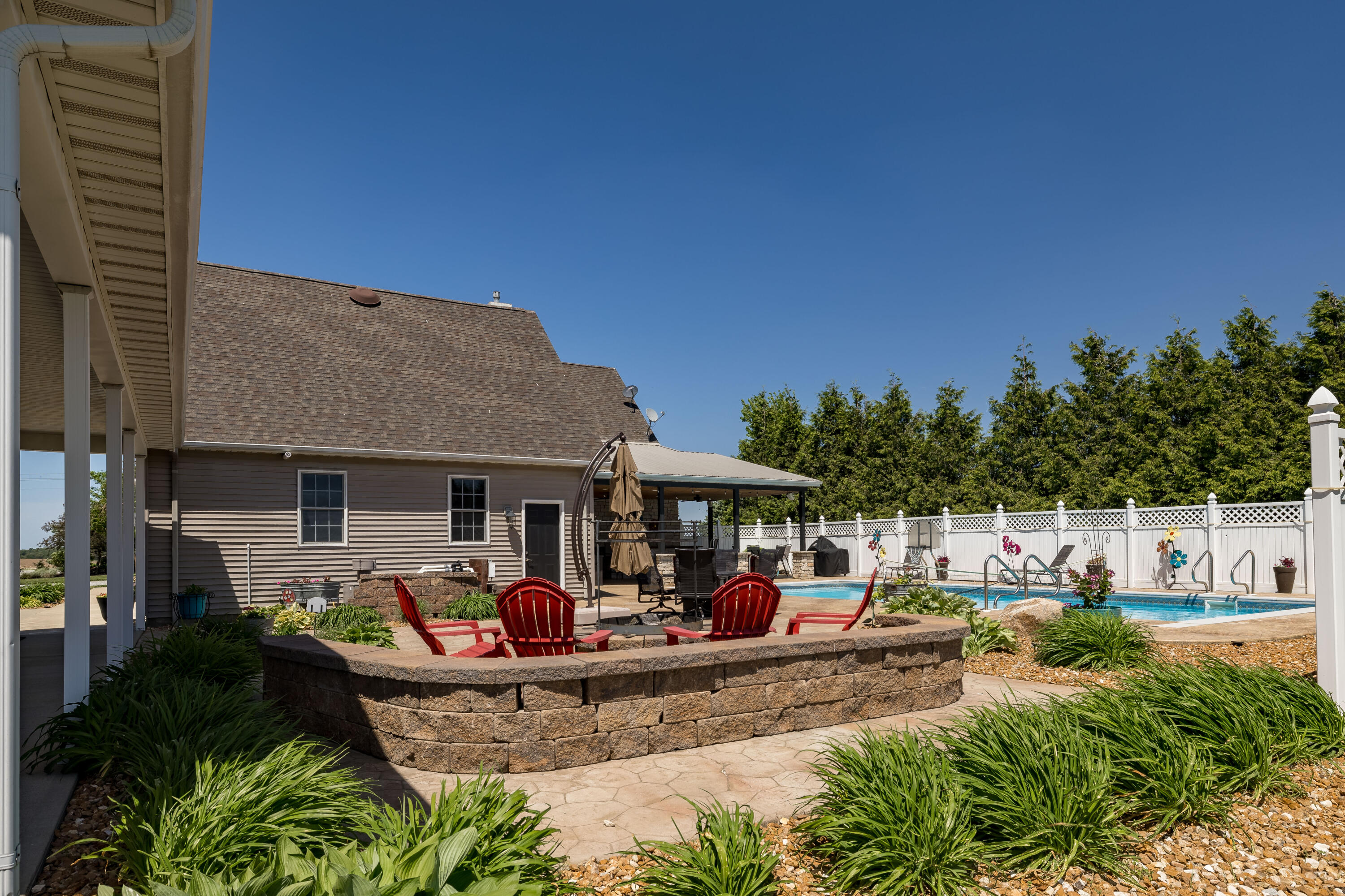 1601 E Amsler Road