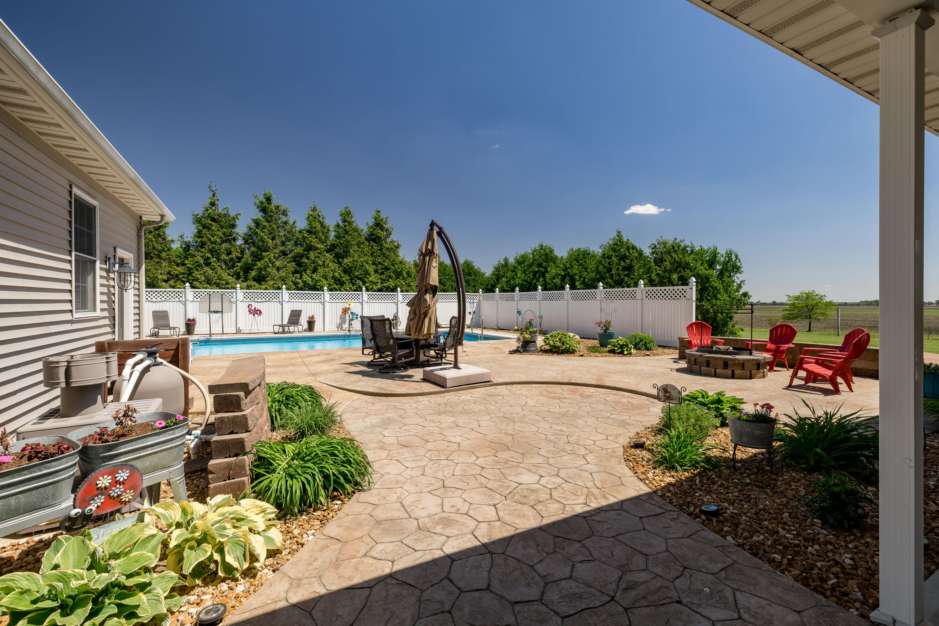 1601 E Amsler Road