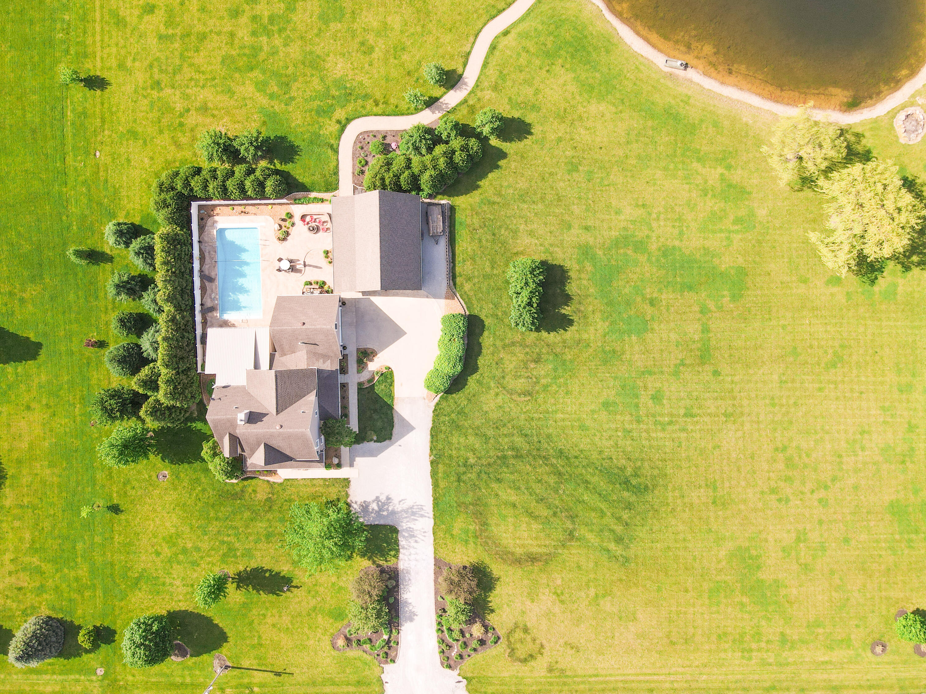 1601 E Amsler Road