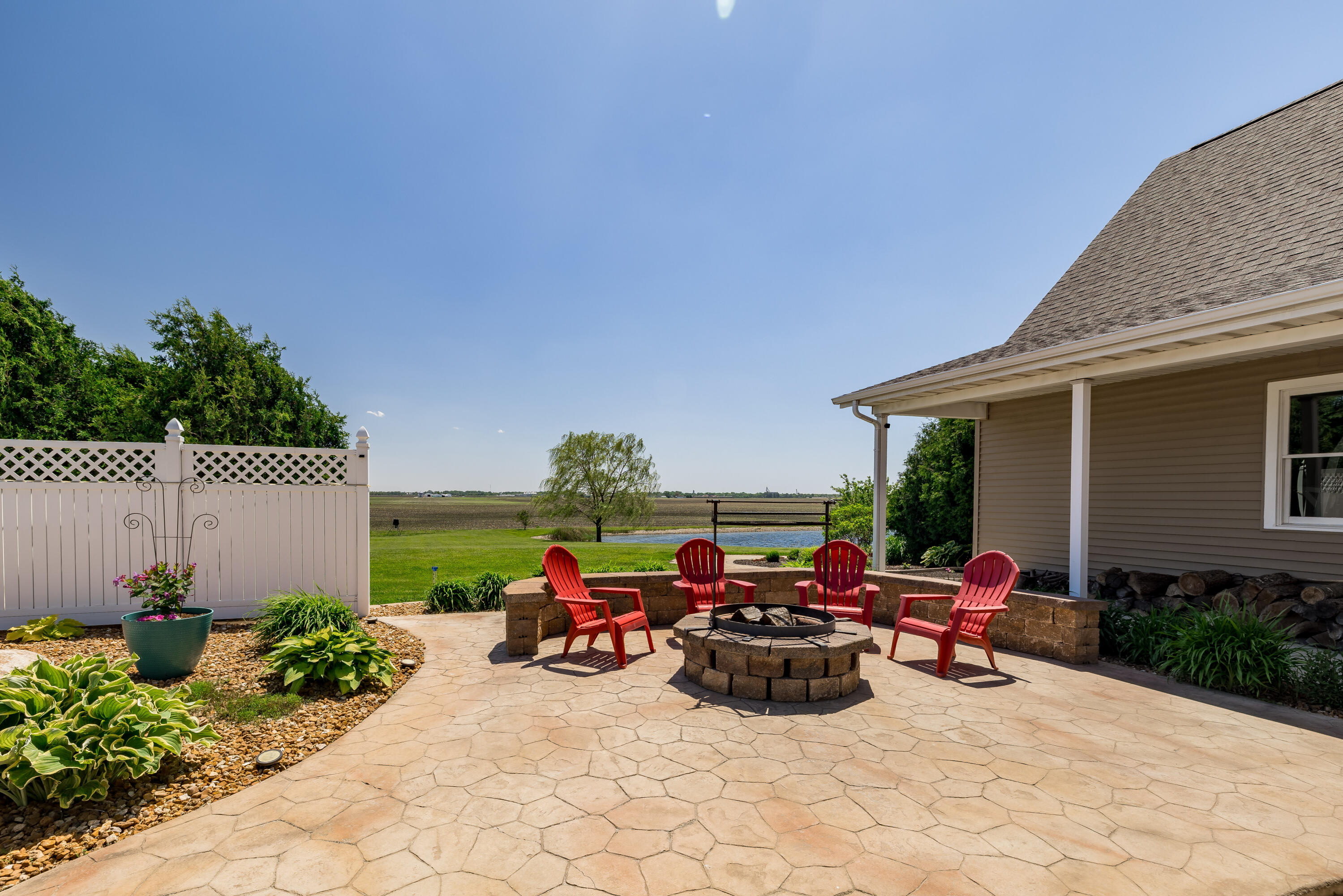 1601 E Amsler Road