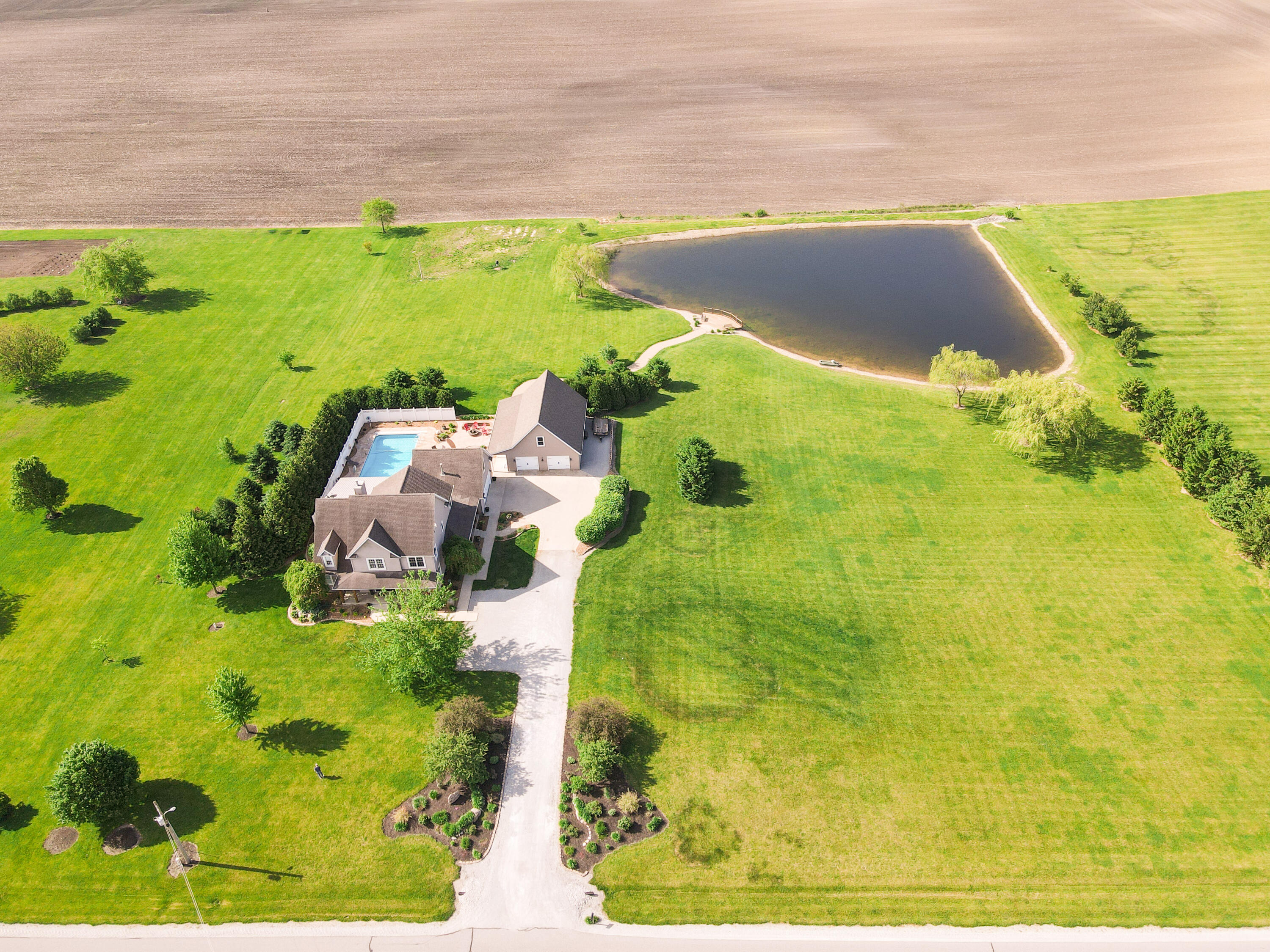 1601 E Amsler Road