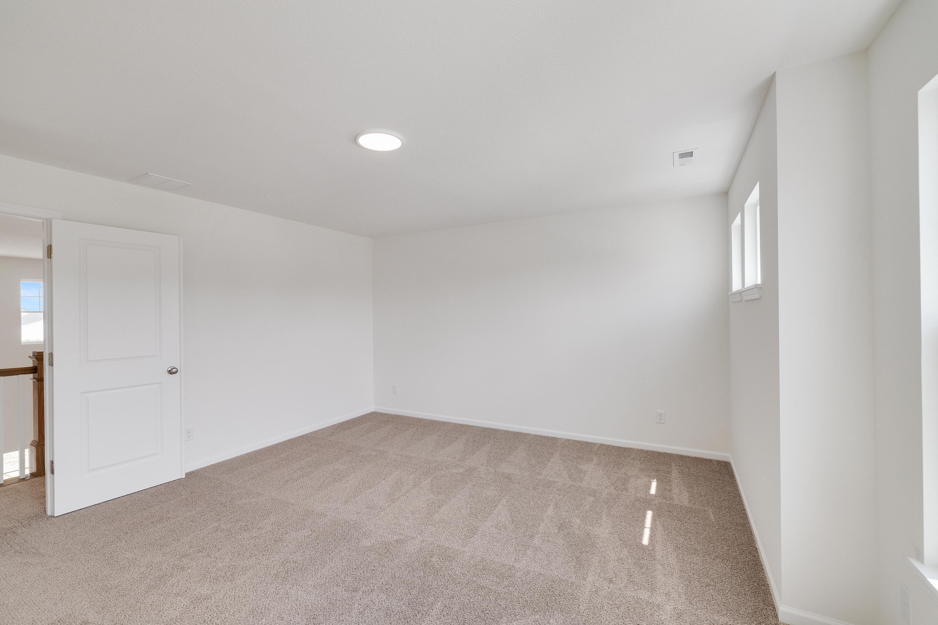 5300 Jaskula Lane