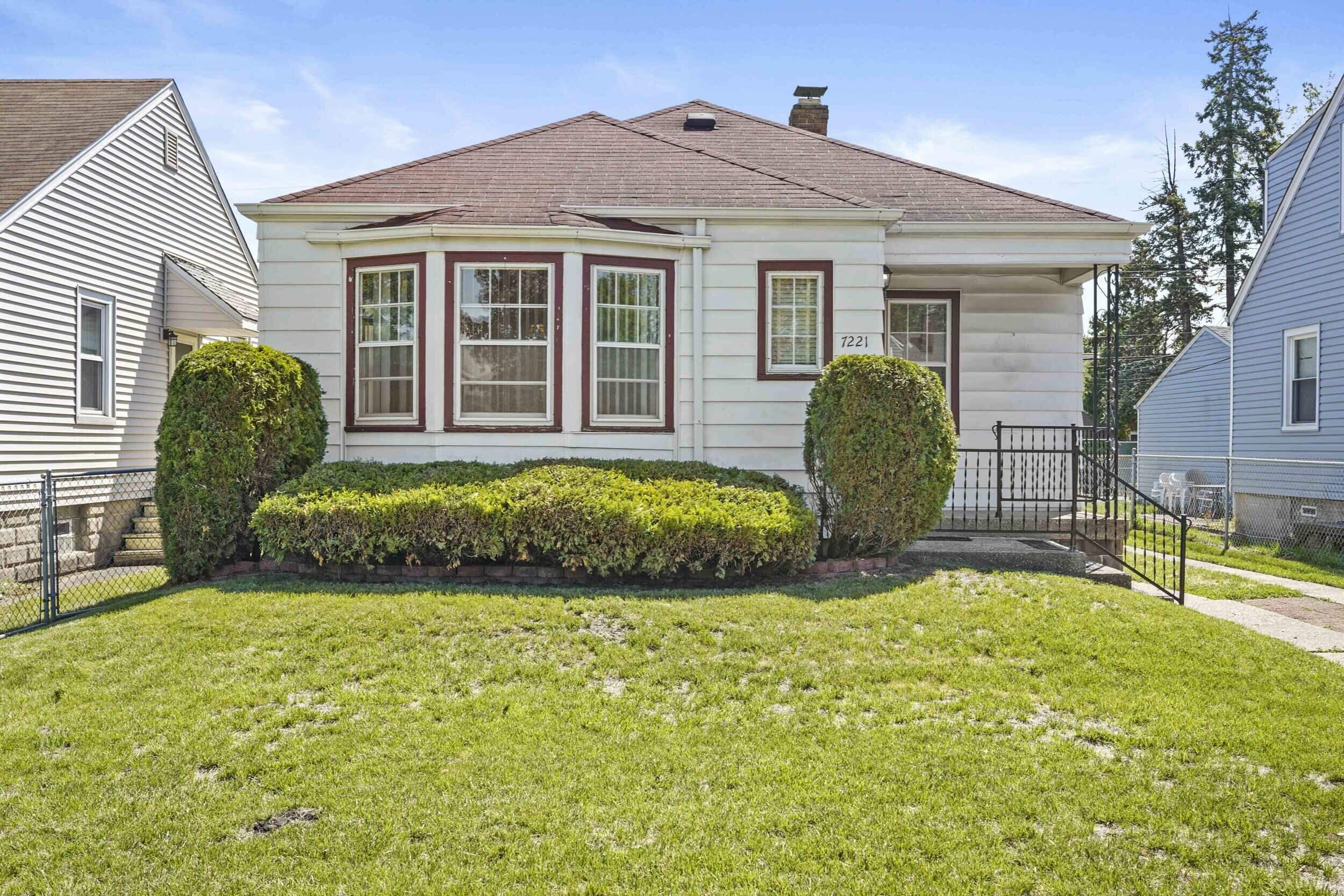 7221 Jackson Avenue