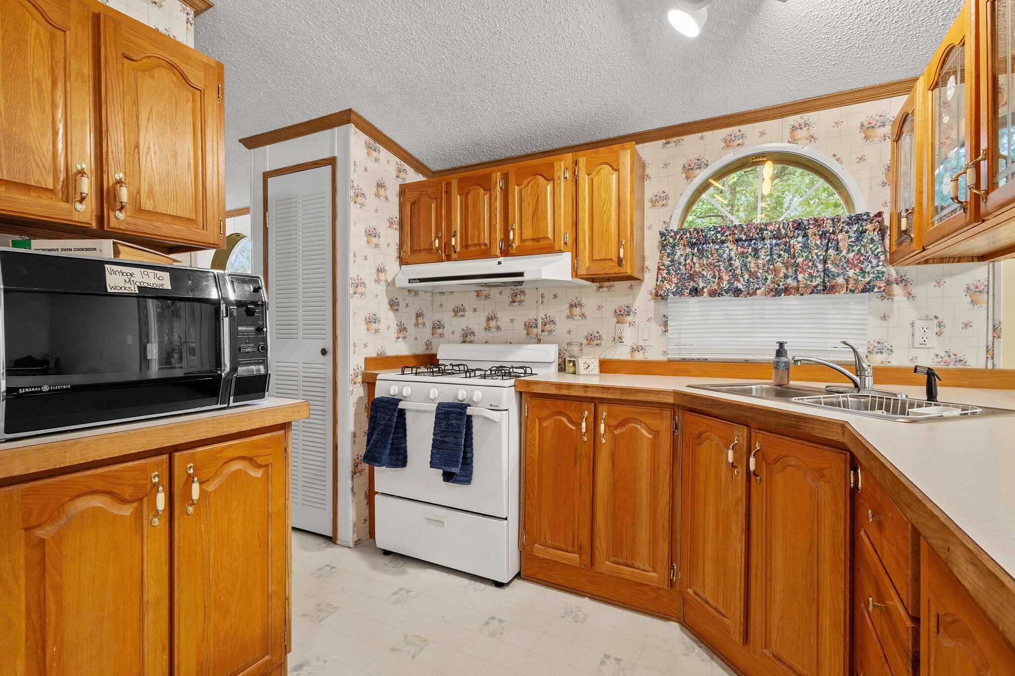 10707 N State Road 55