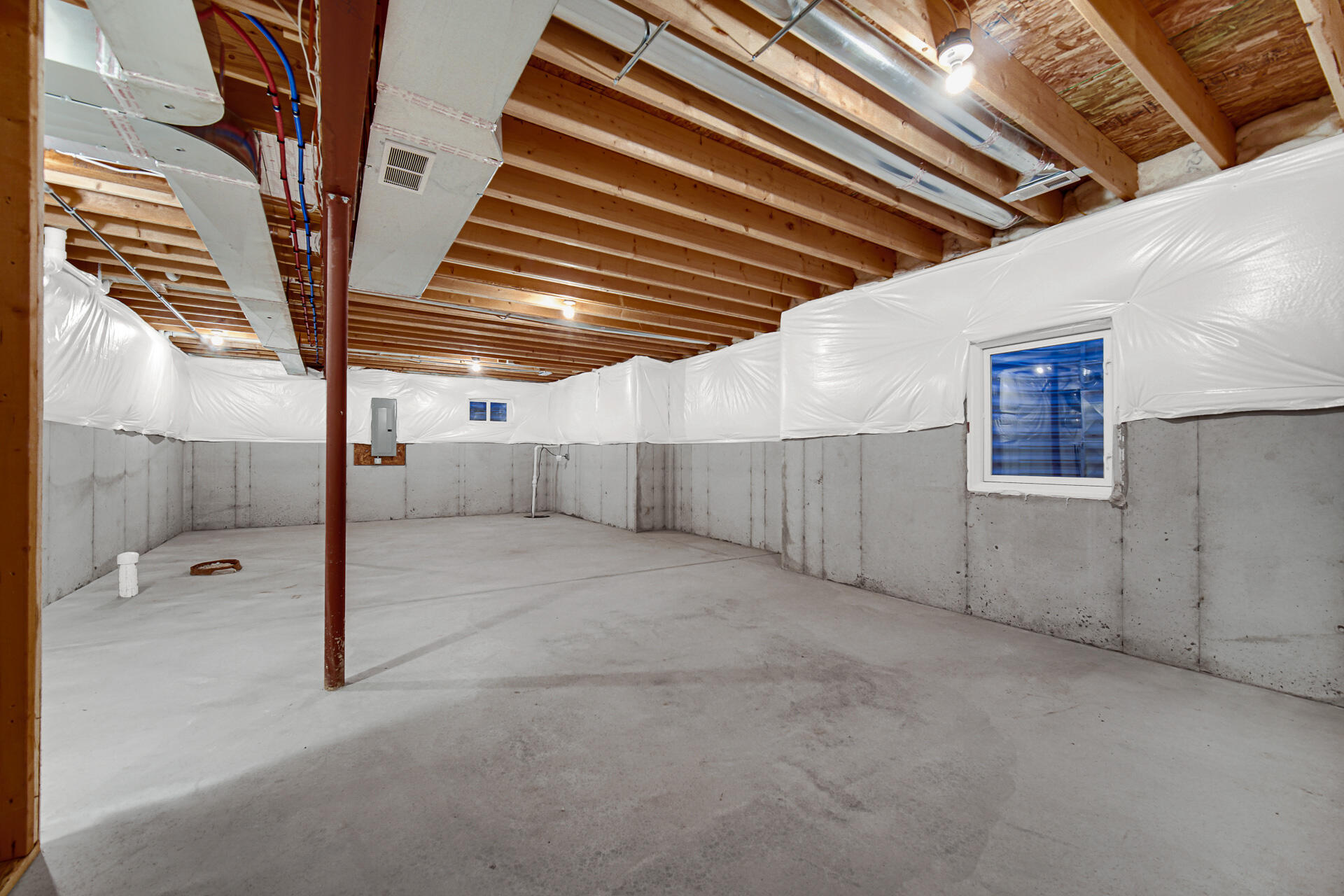 2228 Redwood Lane