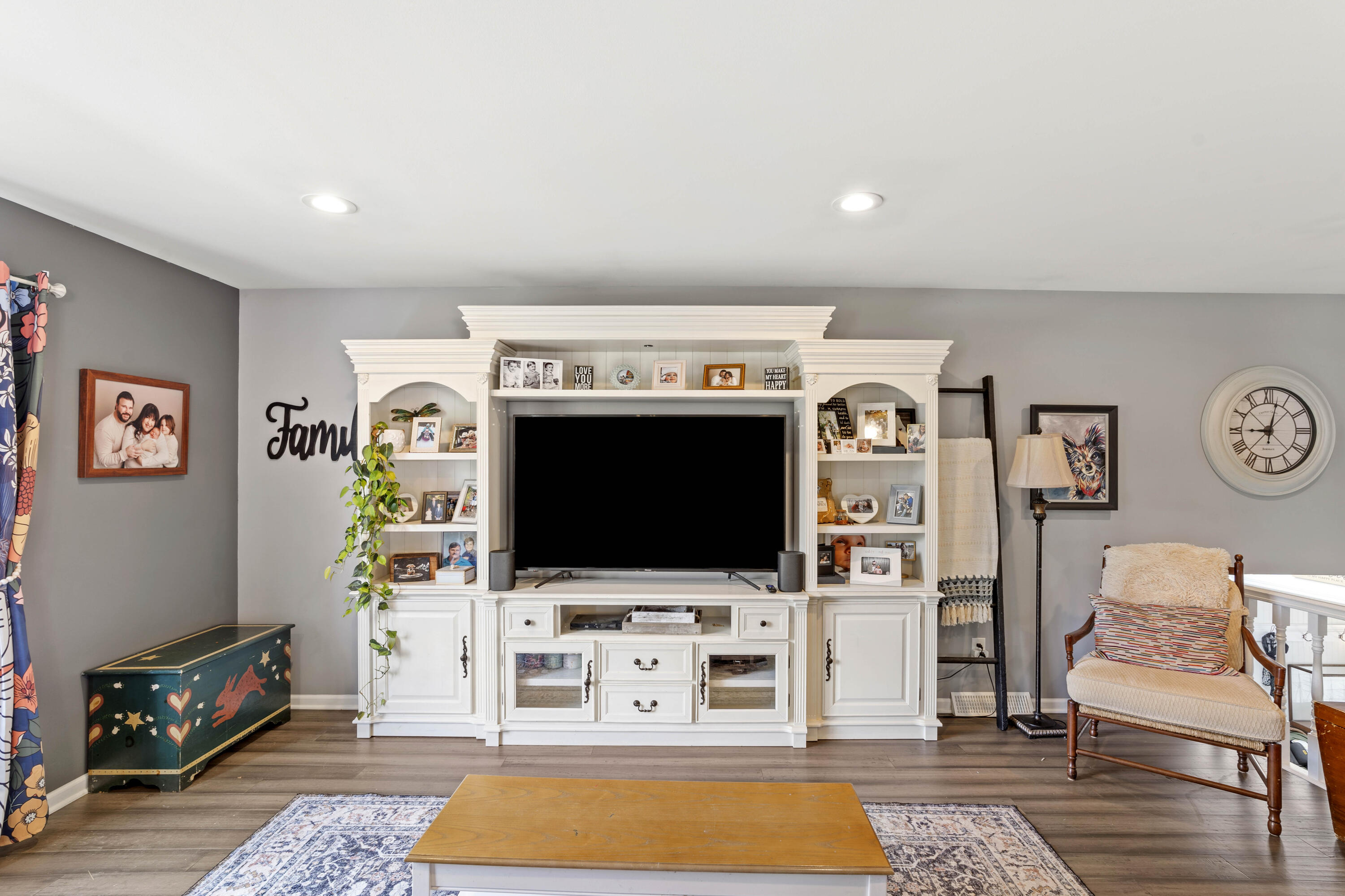 1505 Farmdale Drive