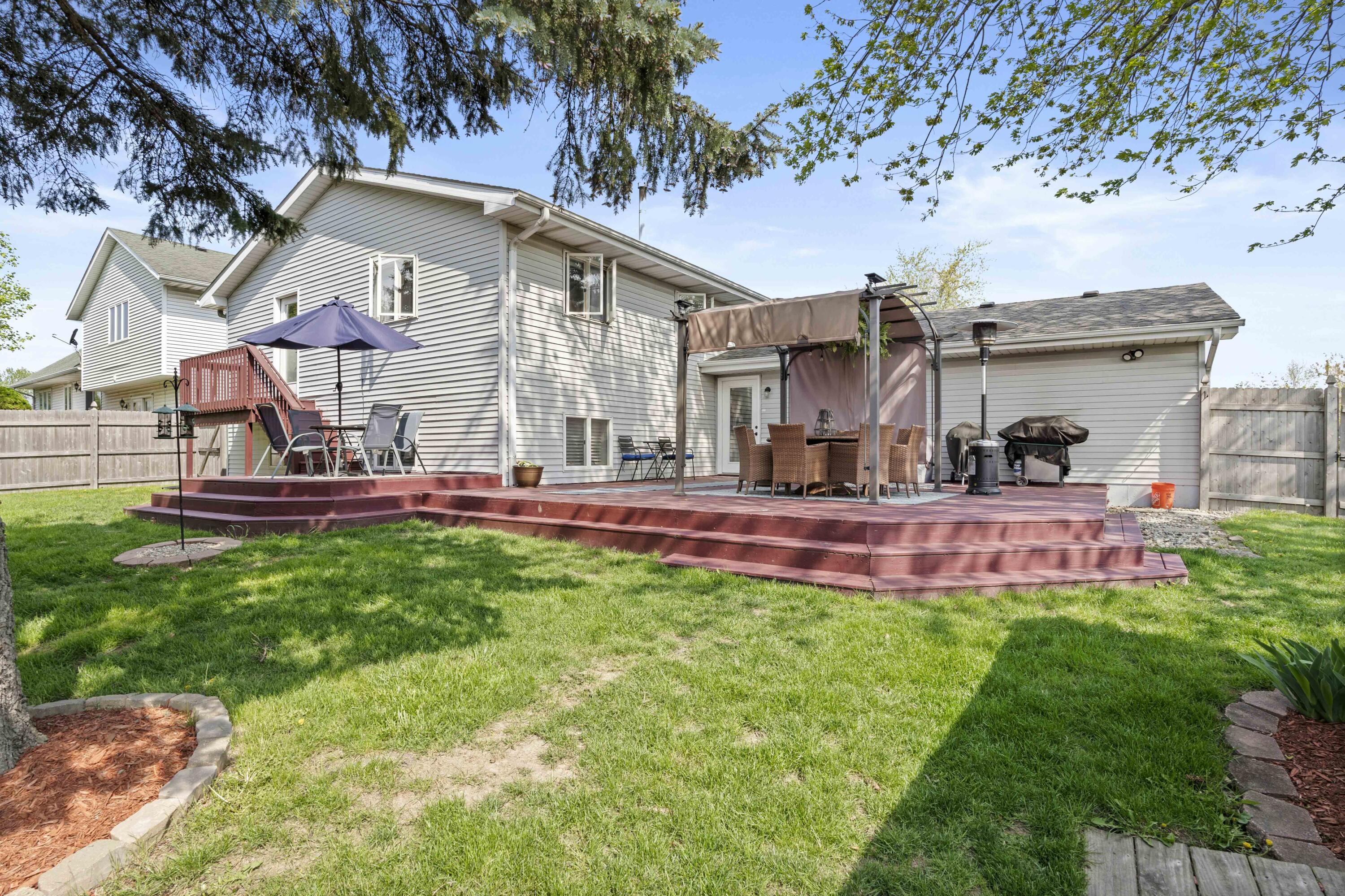 1505 Farmdale Drive