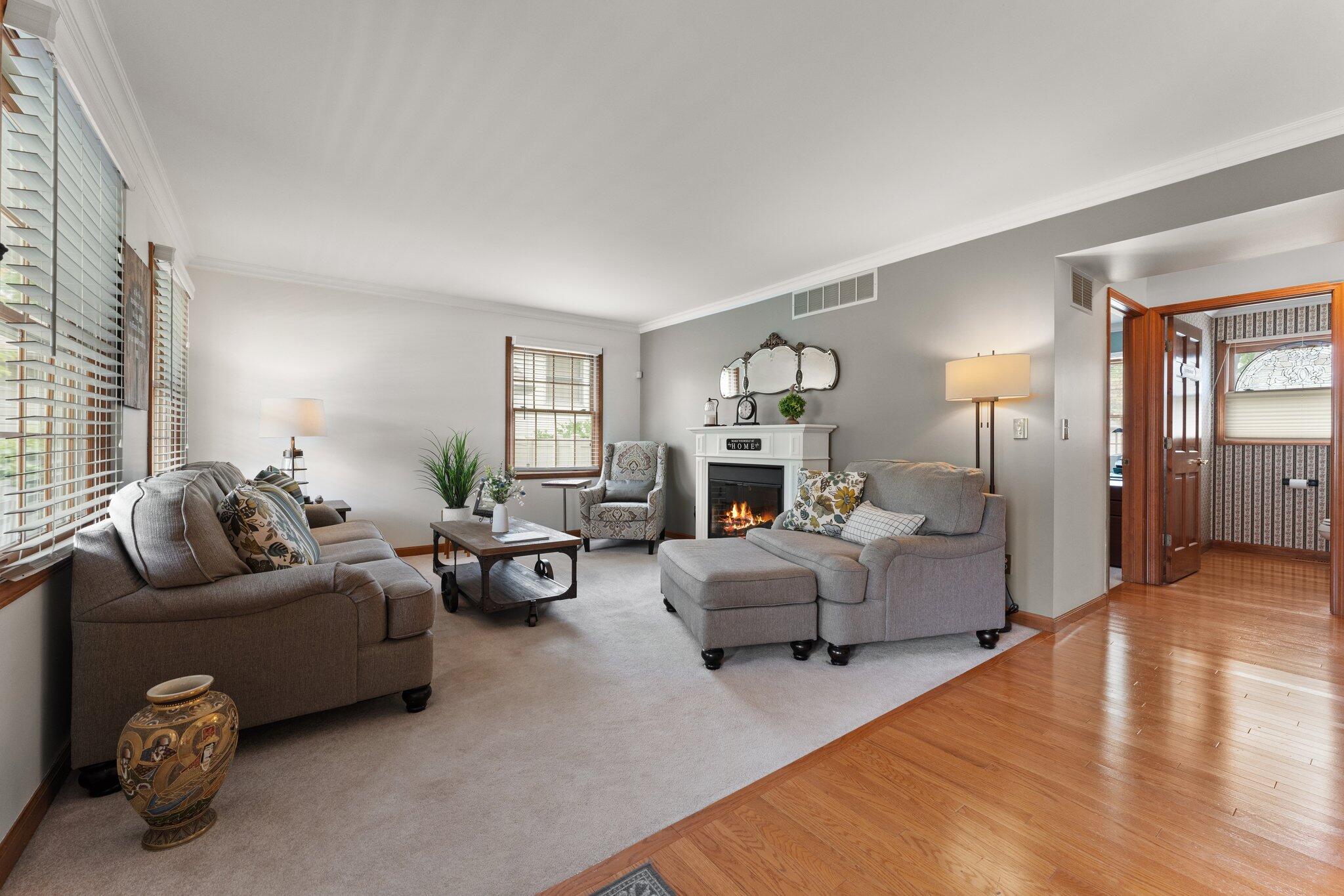 1519 Oak Leaf Drive