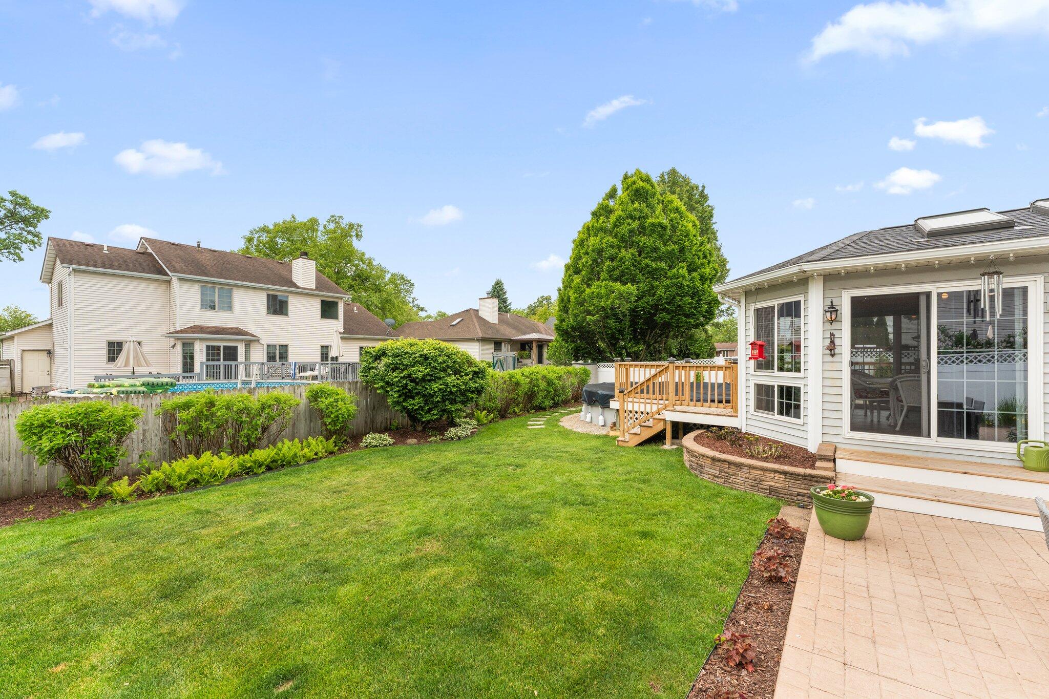 1519 Oak Leaf Drive