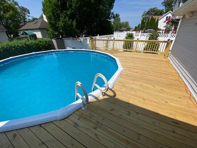 1519 Oak Leaf Drive