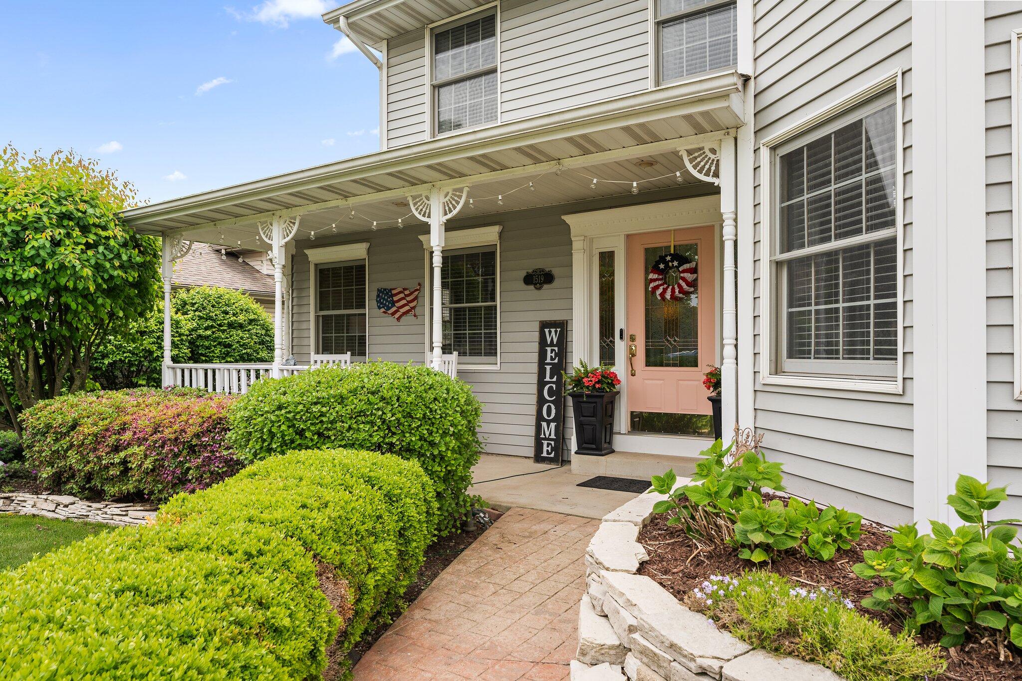1519 Oak Leaf Drive