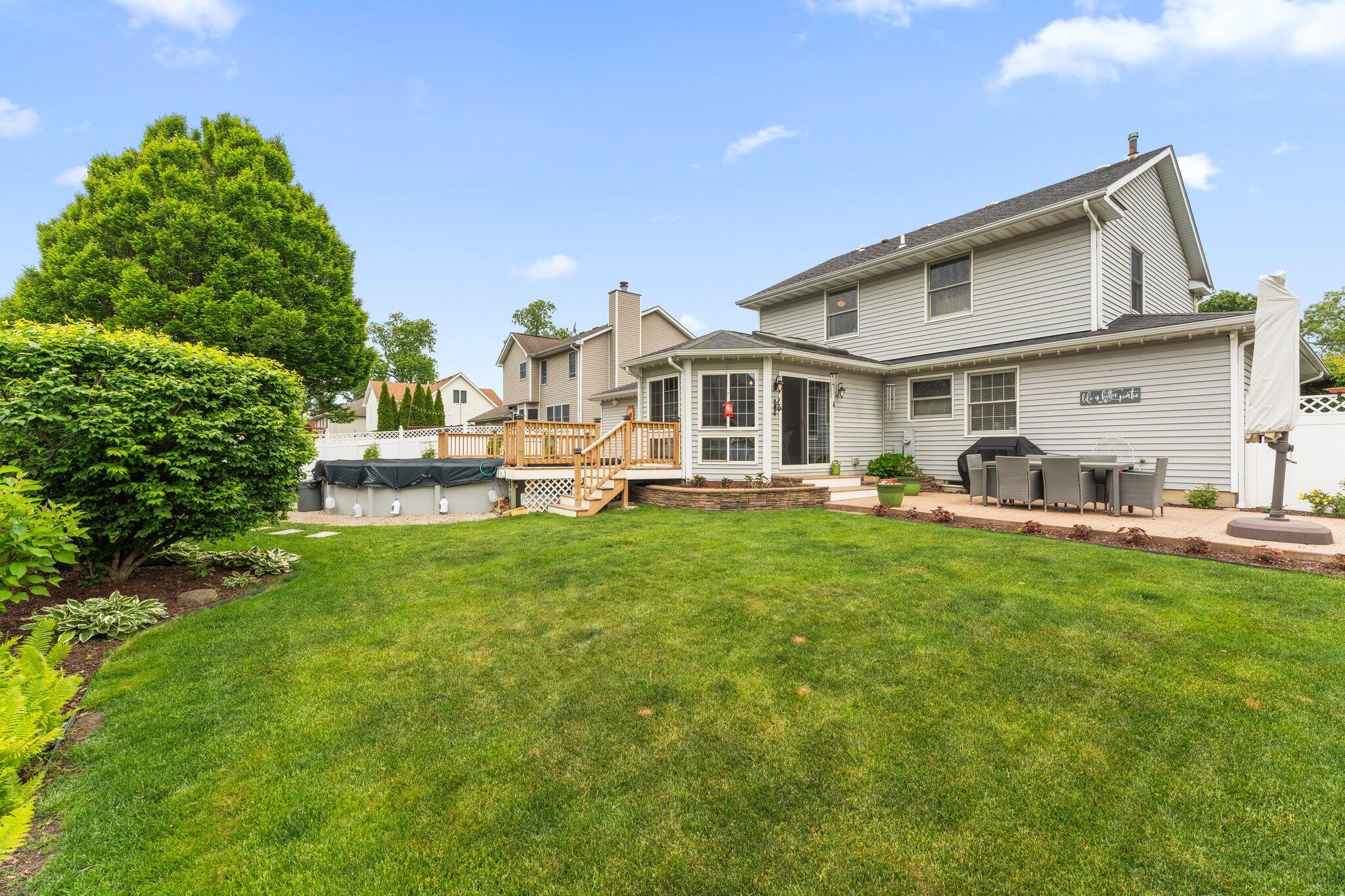 1519 Oak Leaf Drive