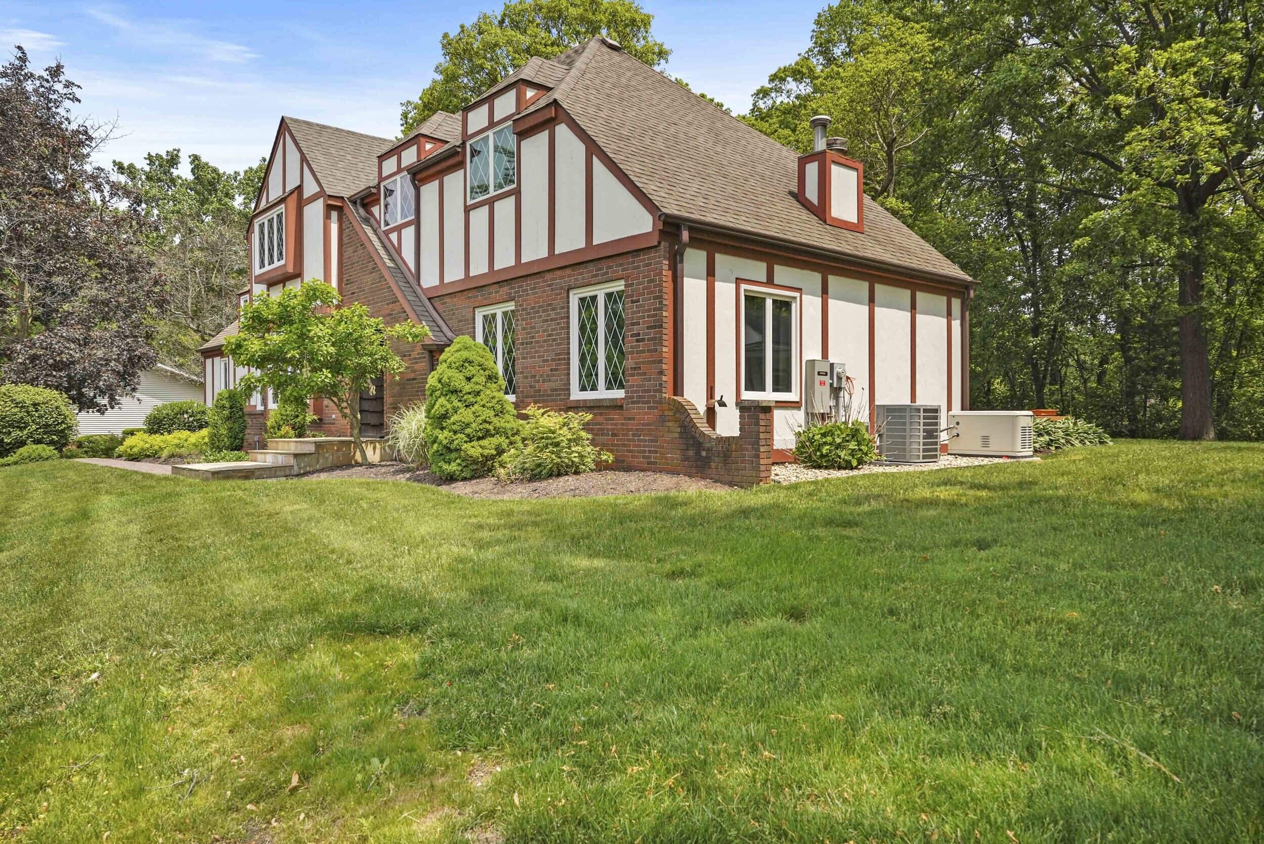 635 Deer Meadow Trail
