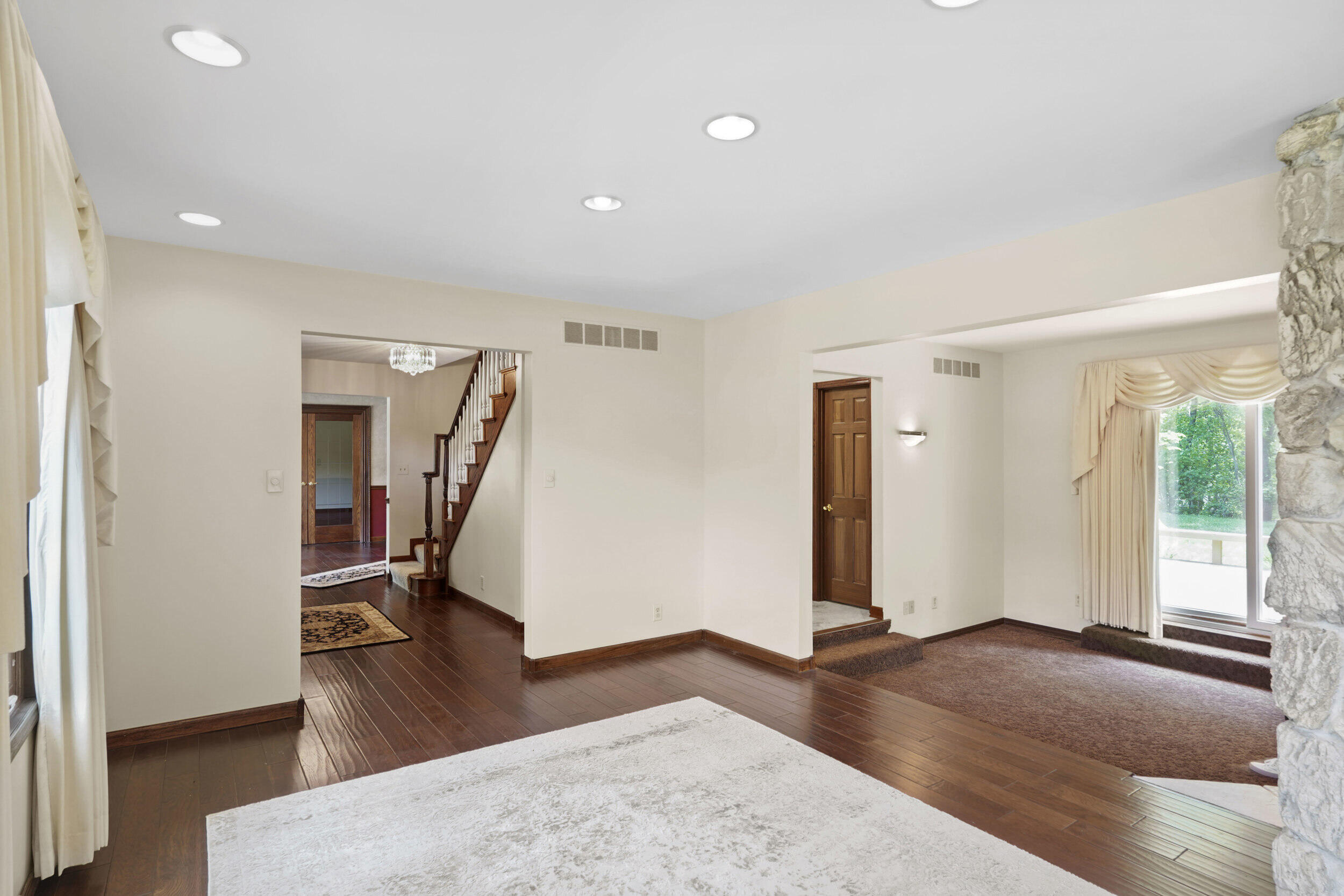 635 Deer Meadow Trail