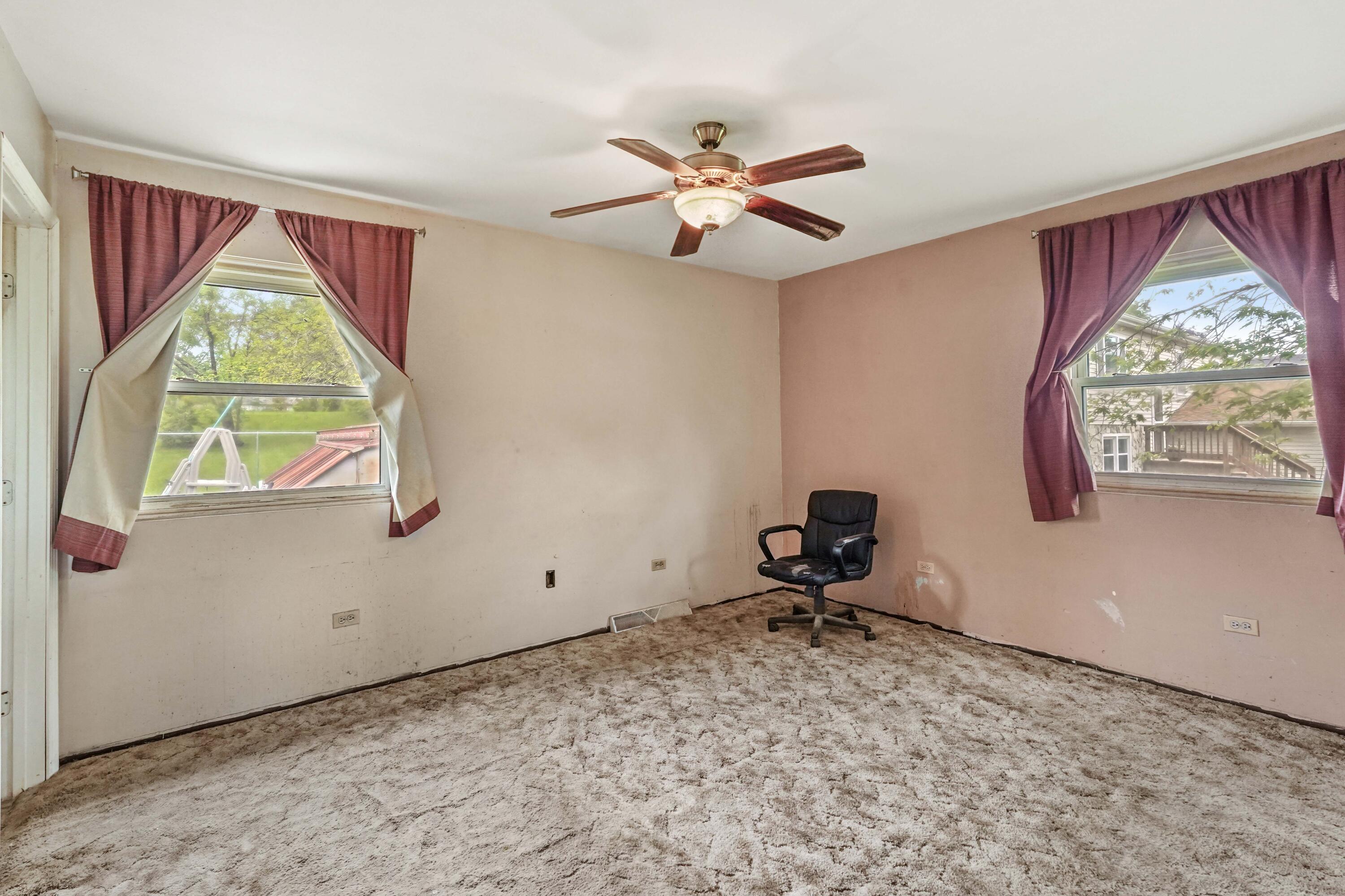 10619 Porter Street