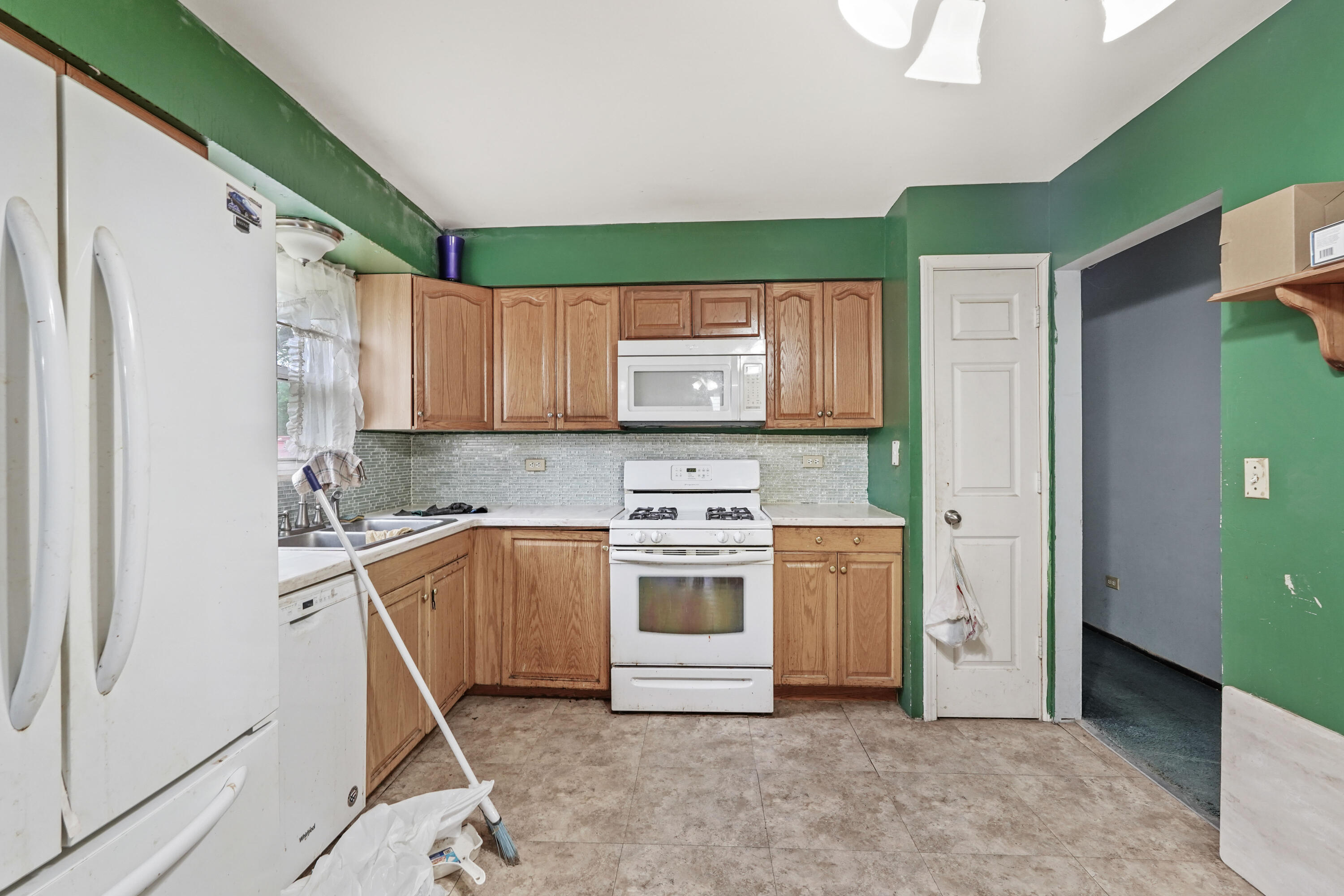 10619 Porter Street