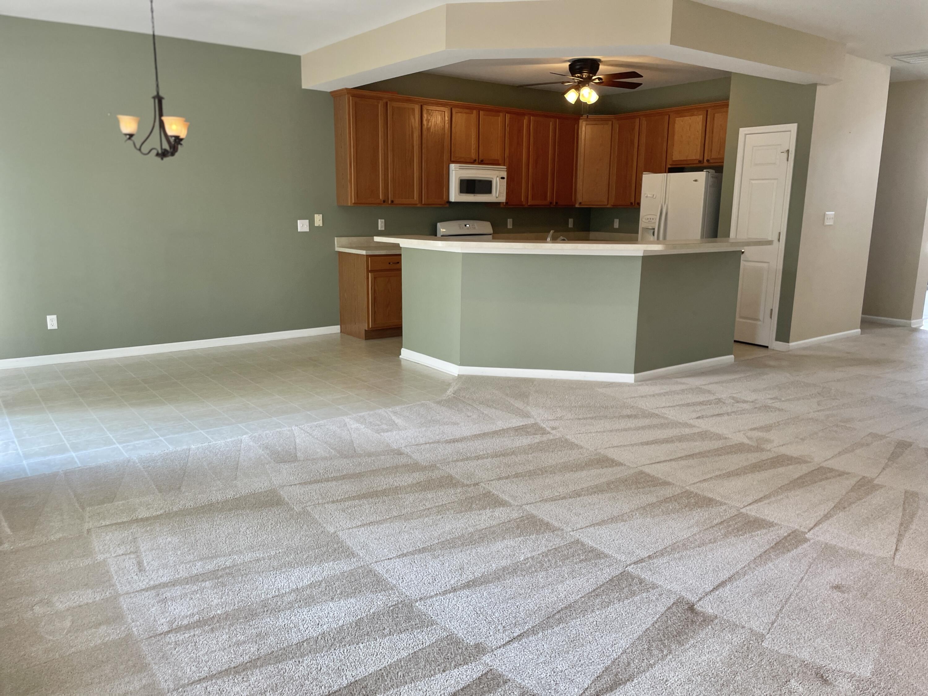 1044 Rockwell Lane