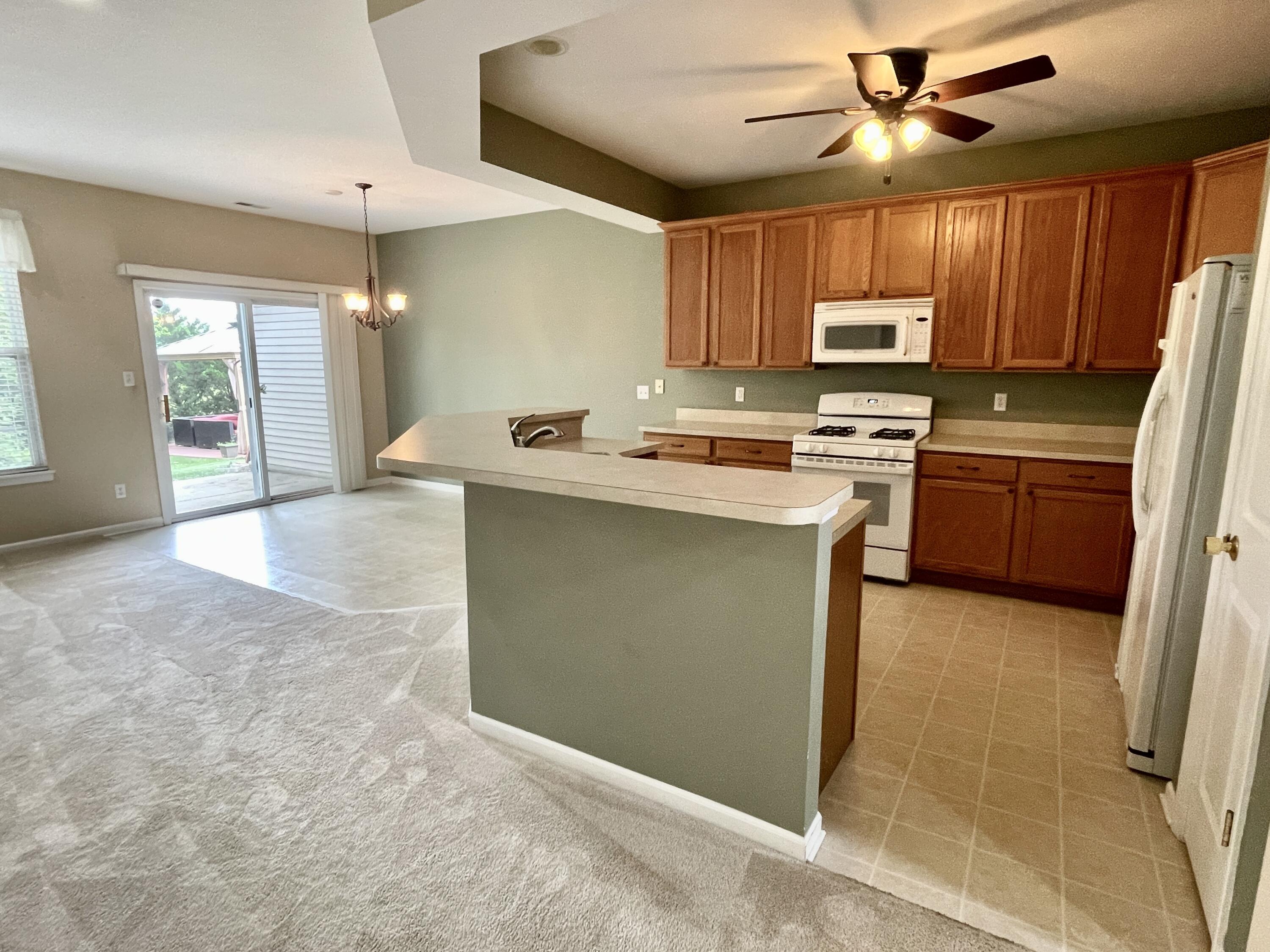 1044 Rockwell Lane