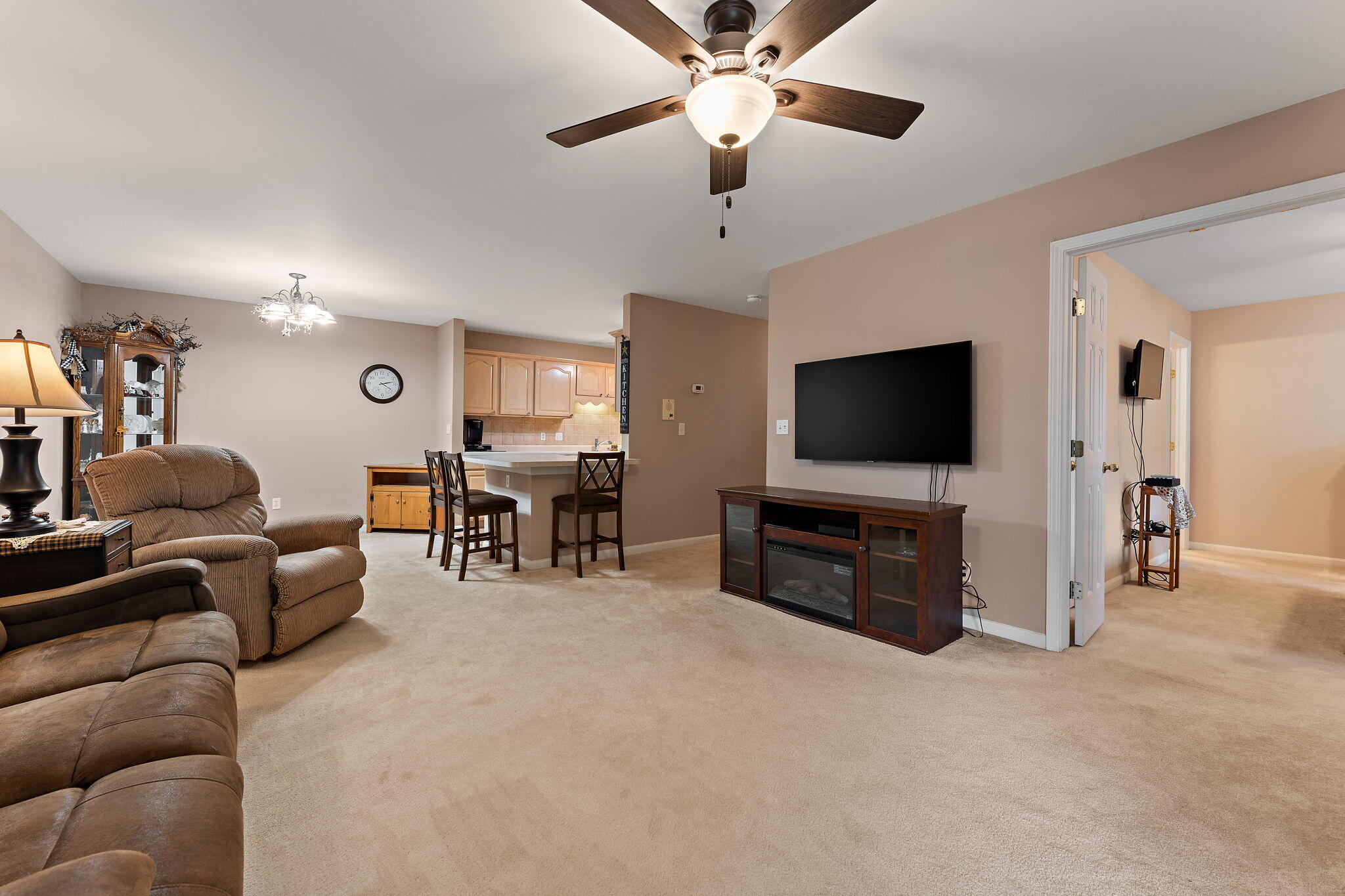 692 Hidden Oak Trail Unit: 2a