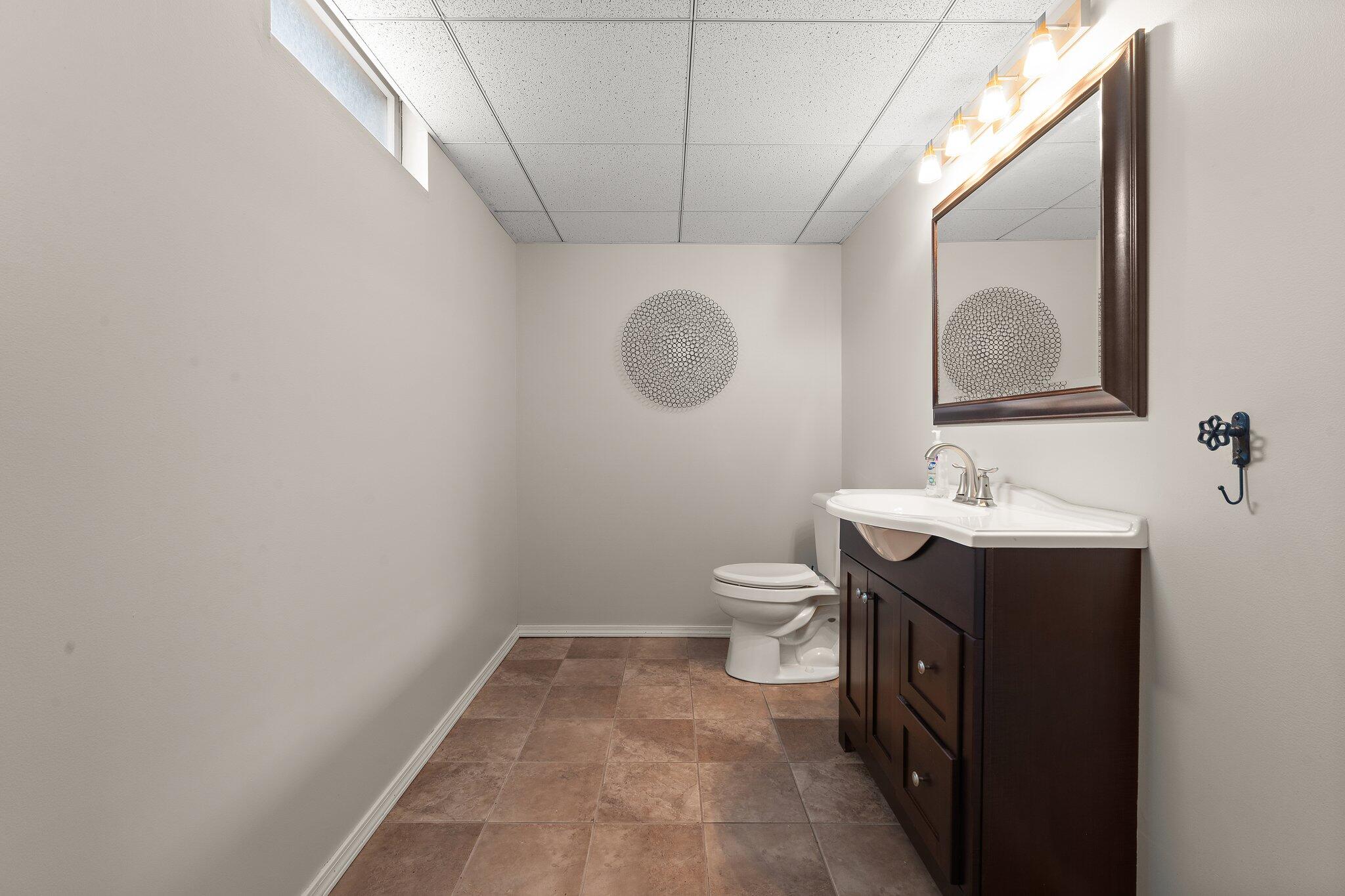 1028 Sandy Ridge Court