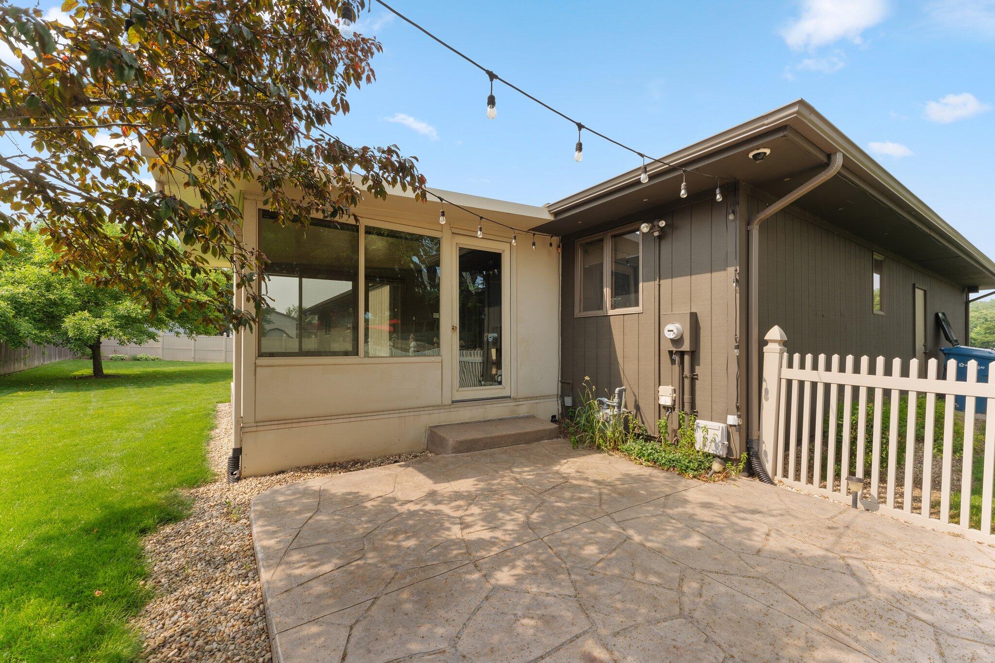 1028 Sandy Ridge Court