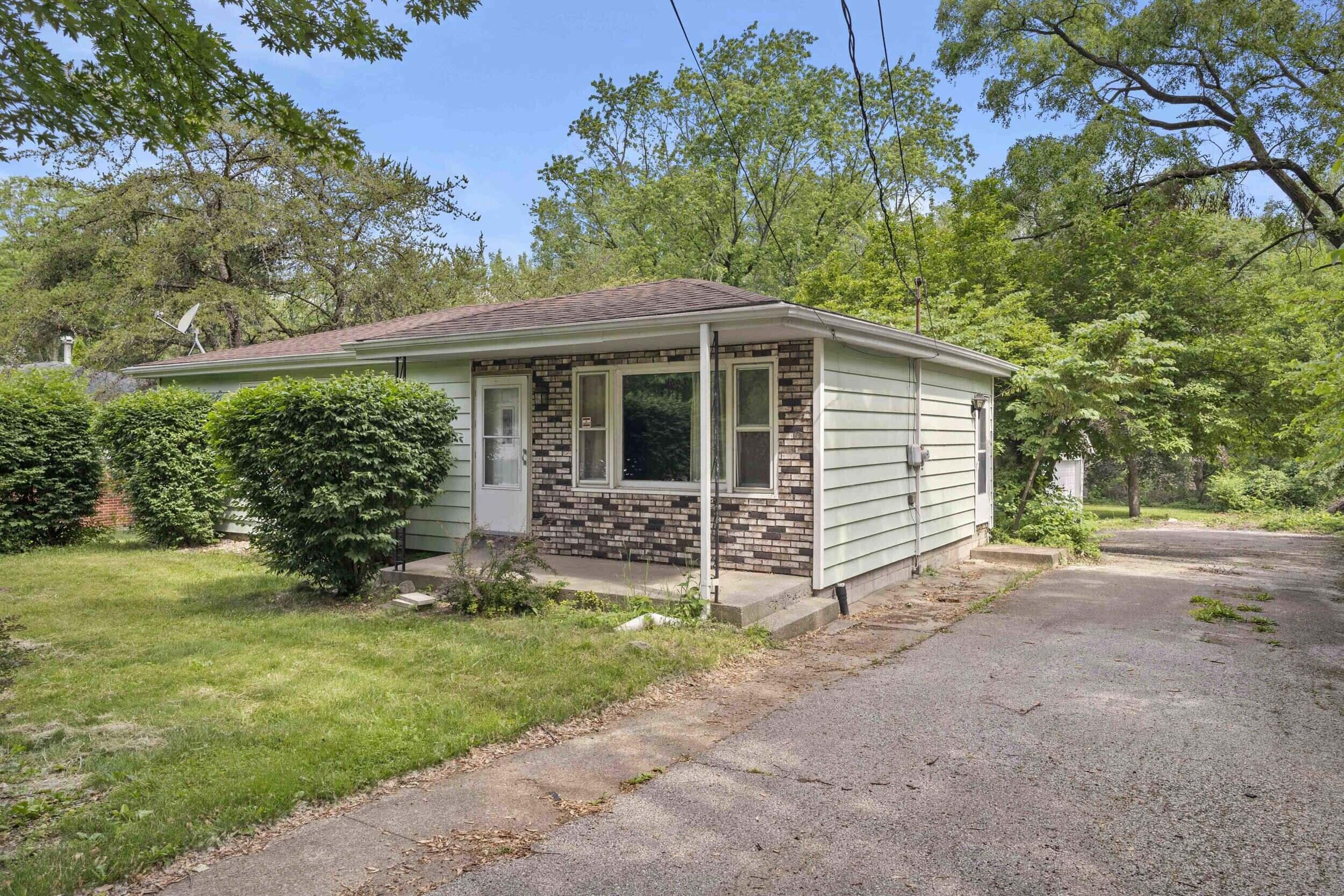 2750 Old Hobart Street