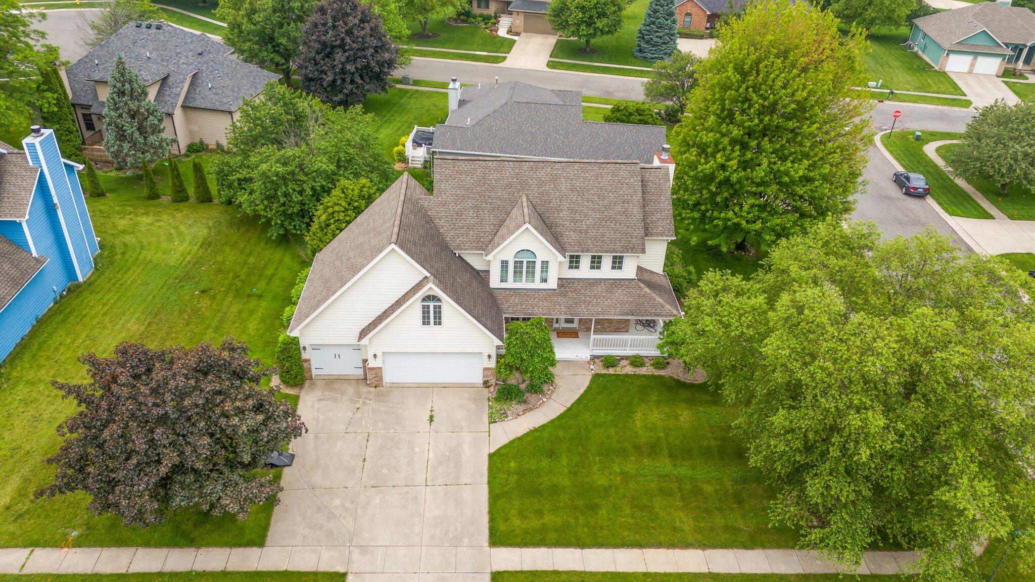 2601 Chesterfield Drive