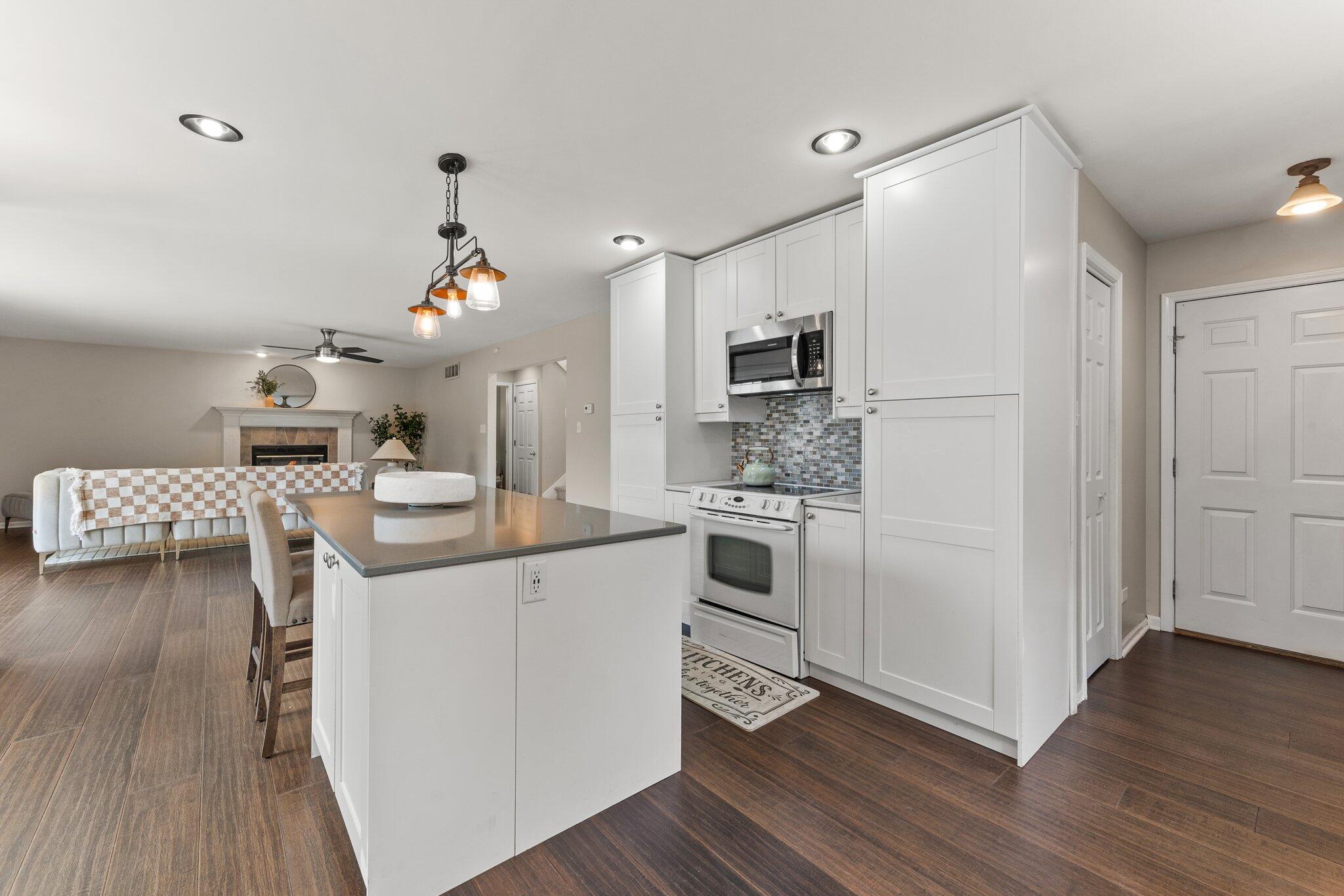 2601 Chesterfield Drive