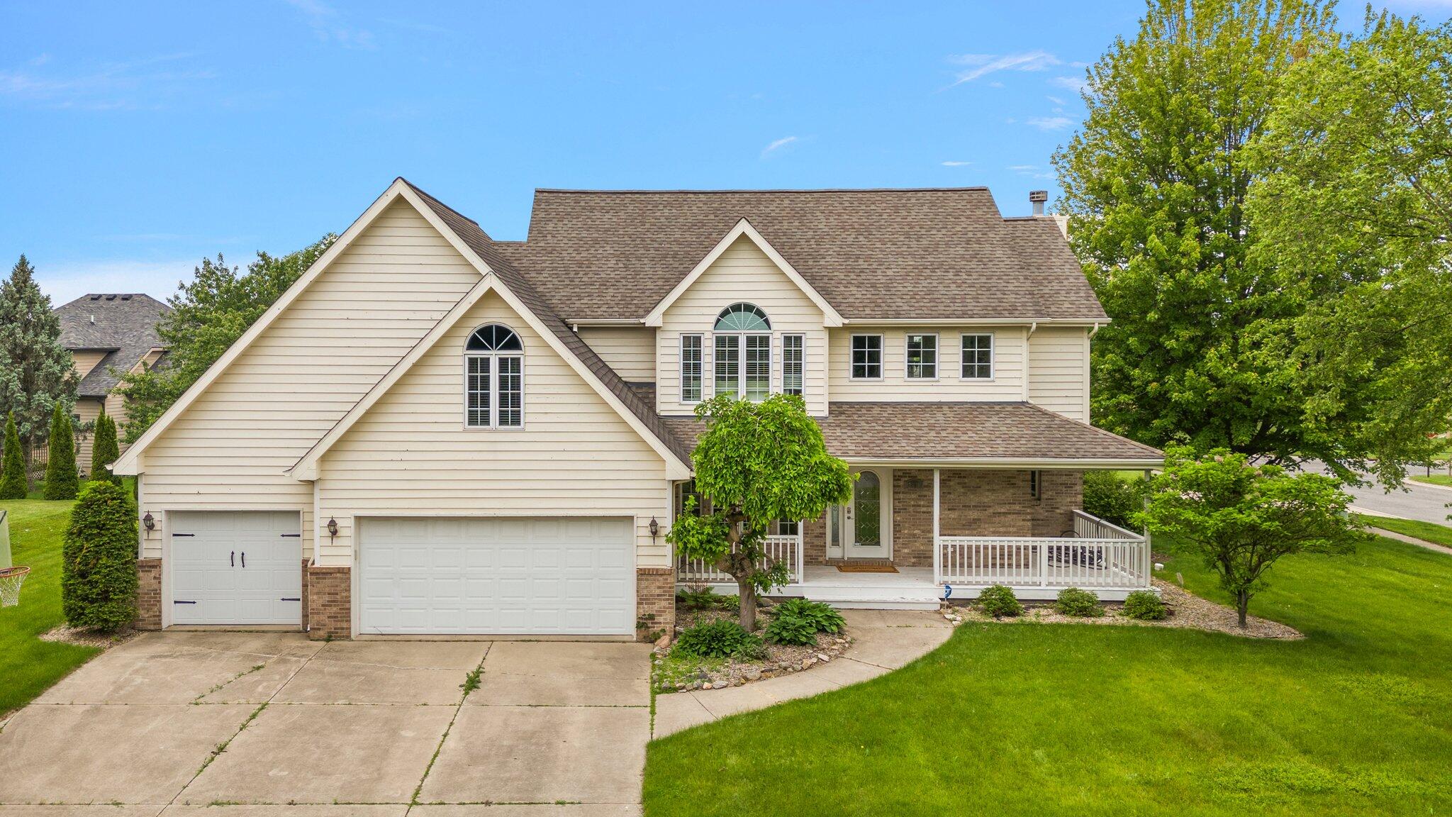 2601 Chesterfield Drive