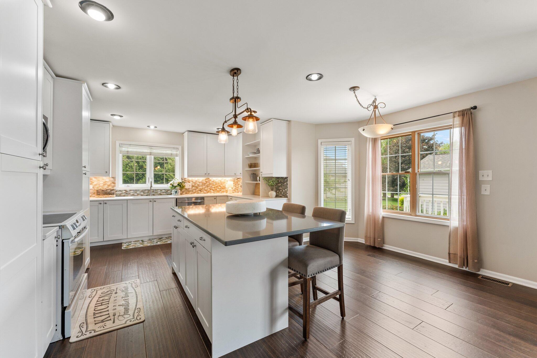 2601 Chesterfield Drive