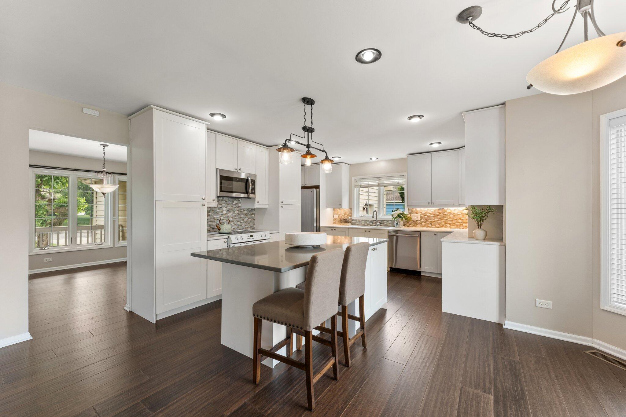 2601 Chesterfield Drive