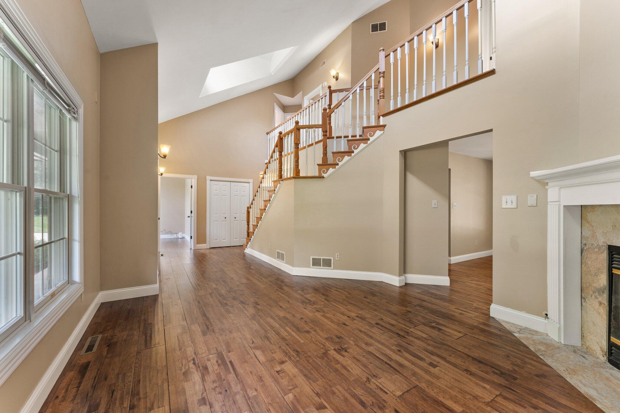 556 Shatz Drive N