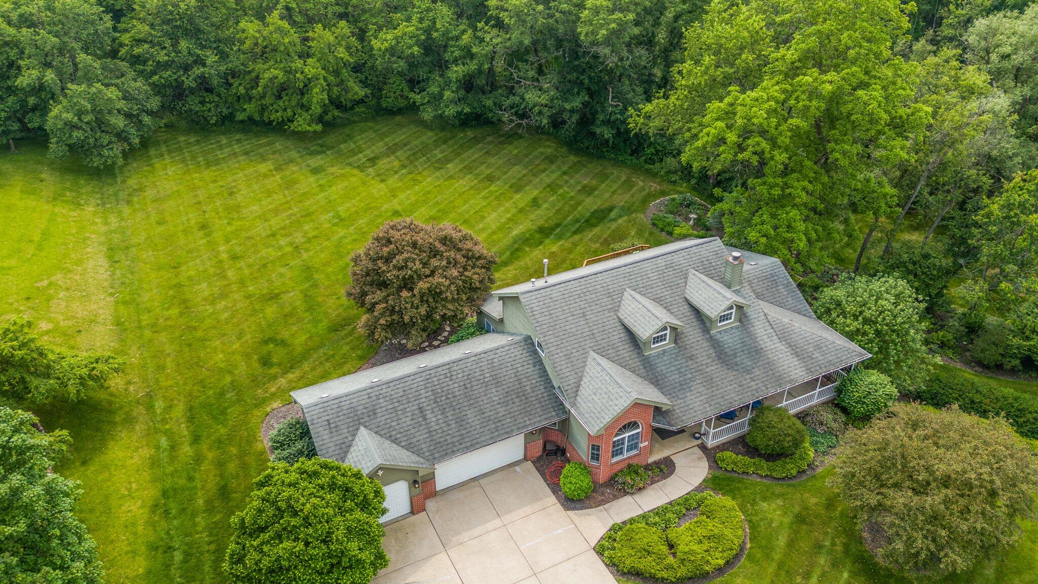 556 Shatz Drive N