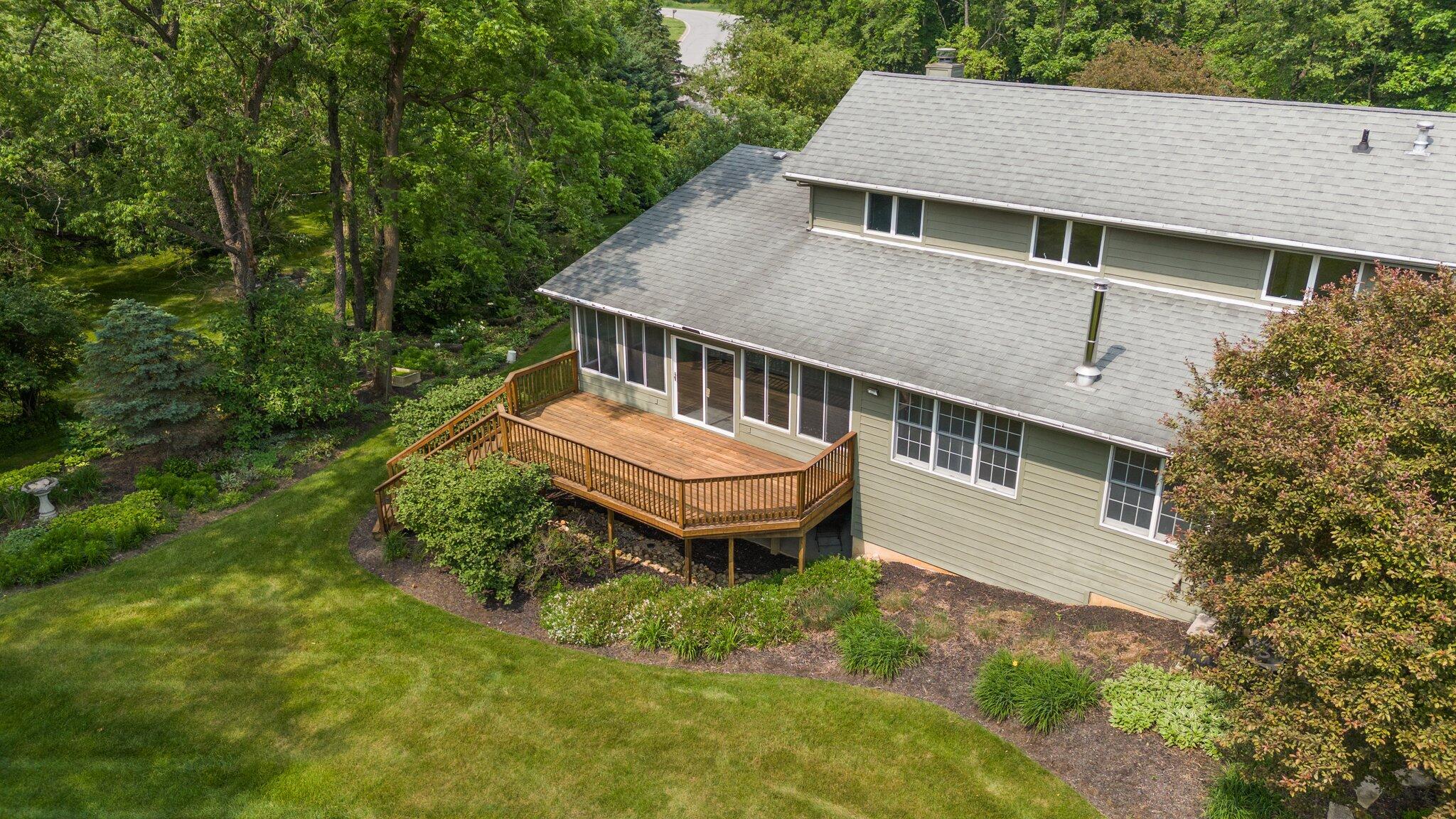 556 Shatz Drive N