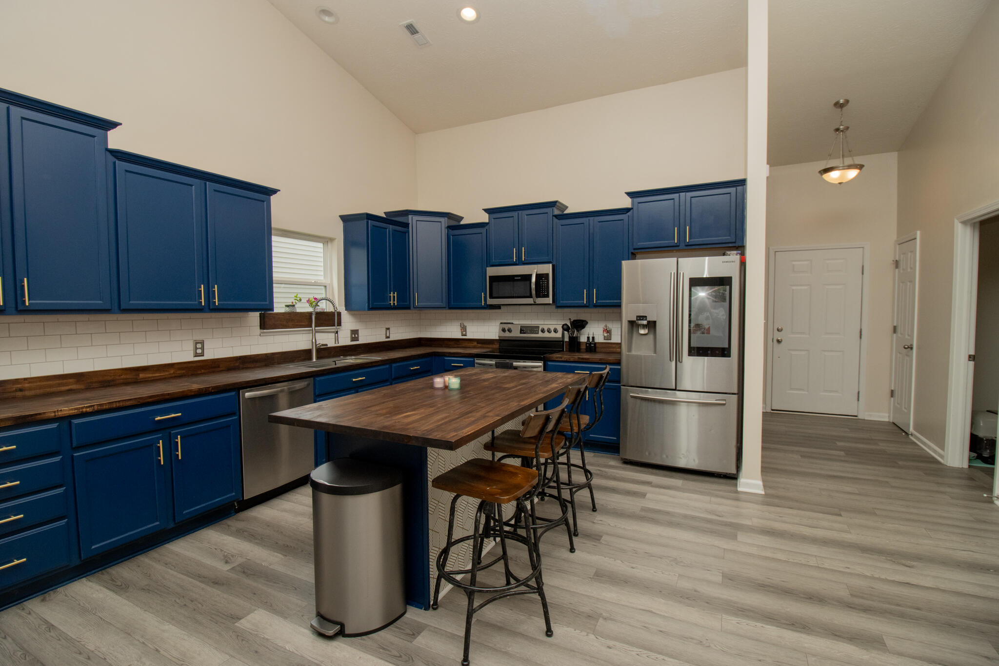 941 Sand Walk Lane
