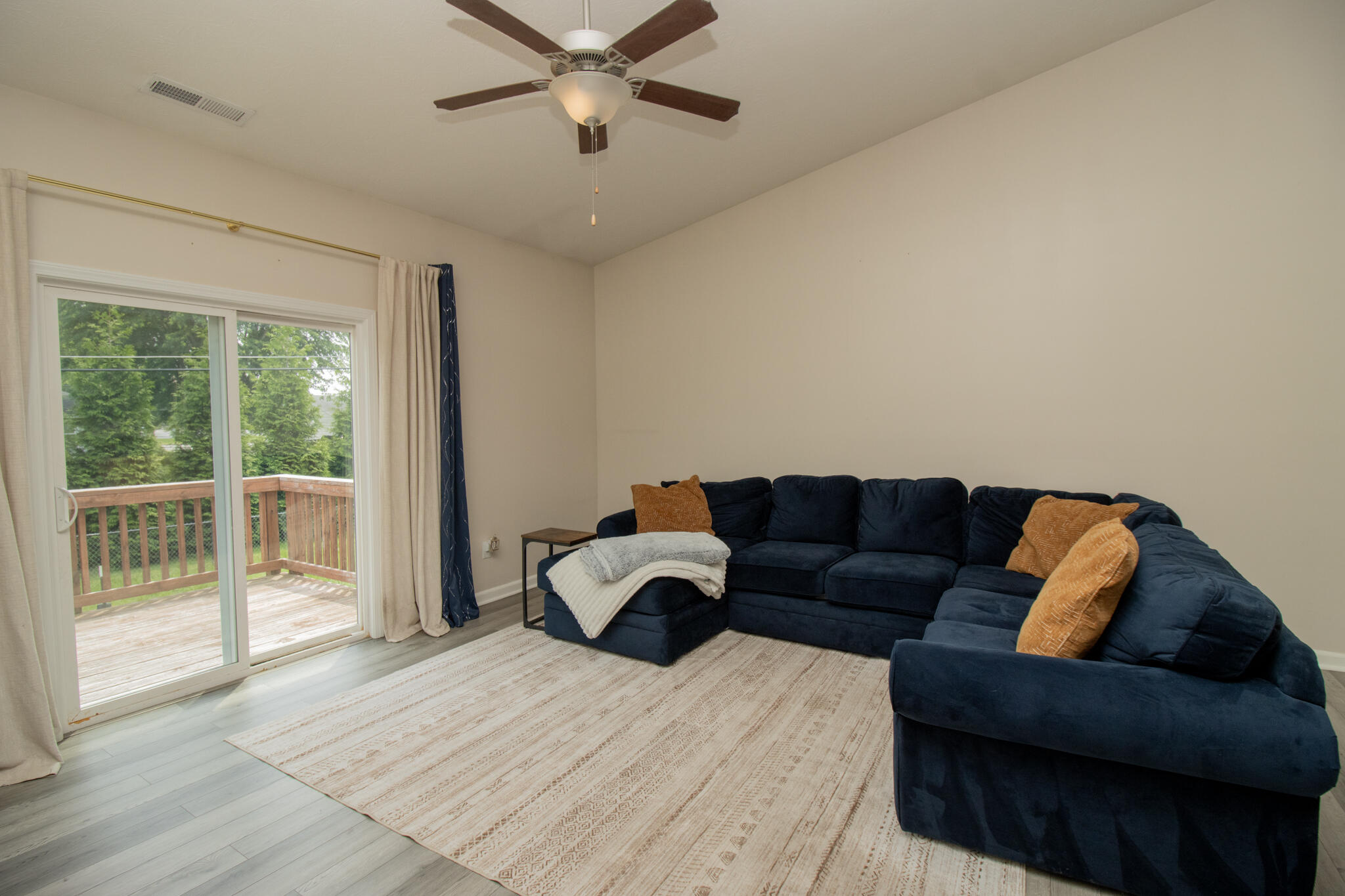 941 Sand Walk Lane