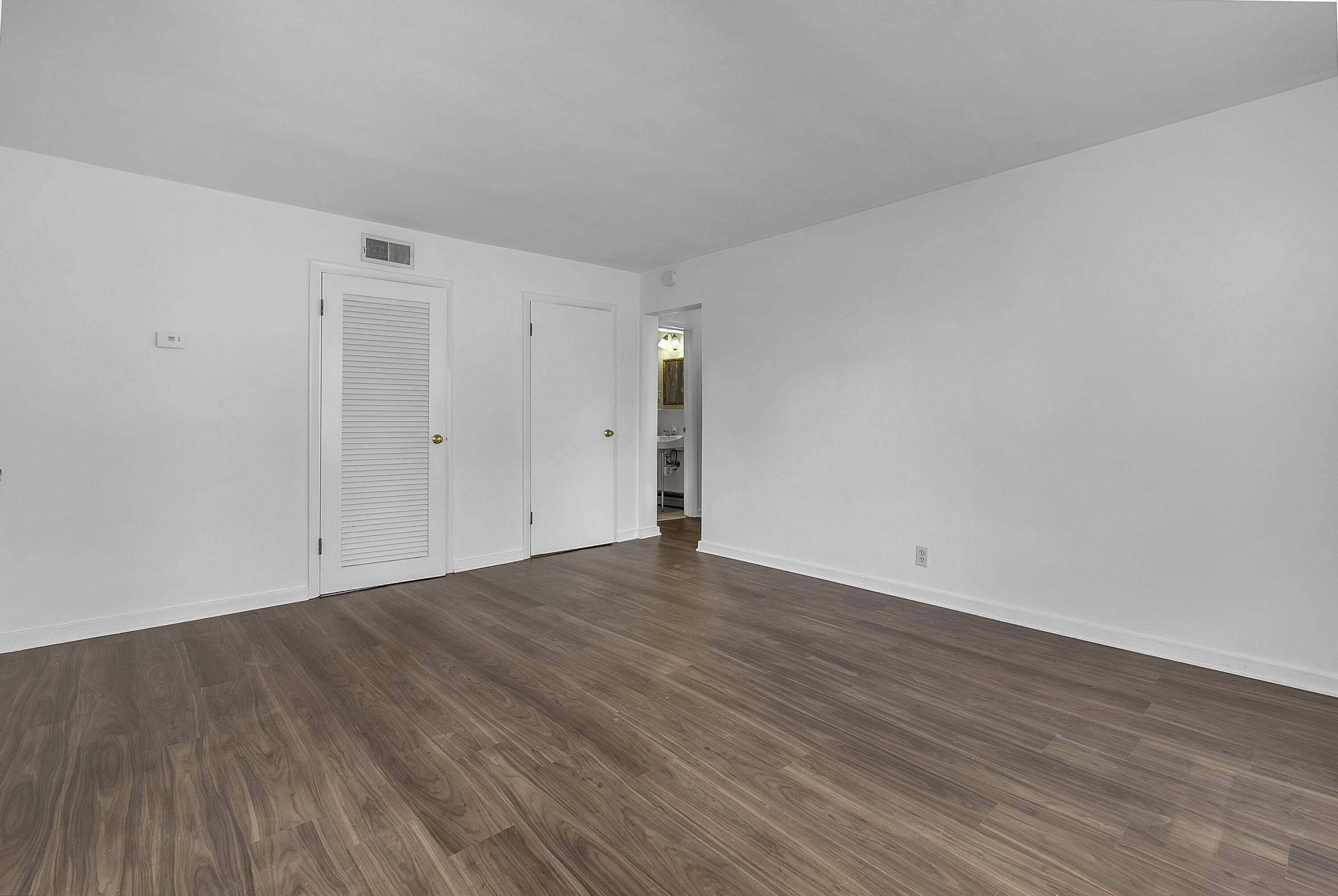 216 E Goldsborough Street