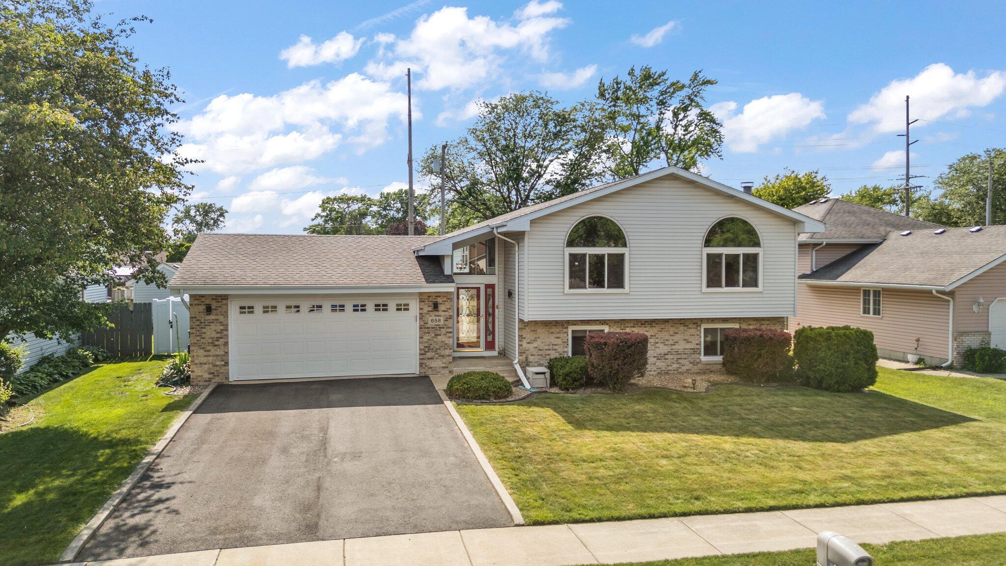 658 Forest Avenue