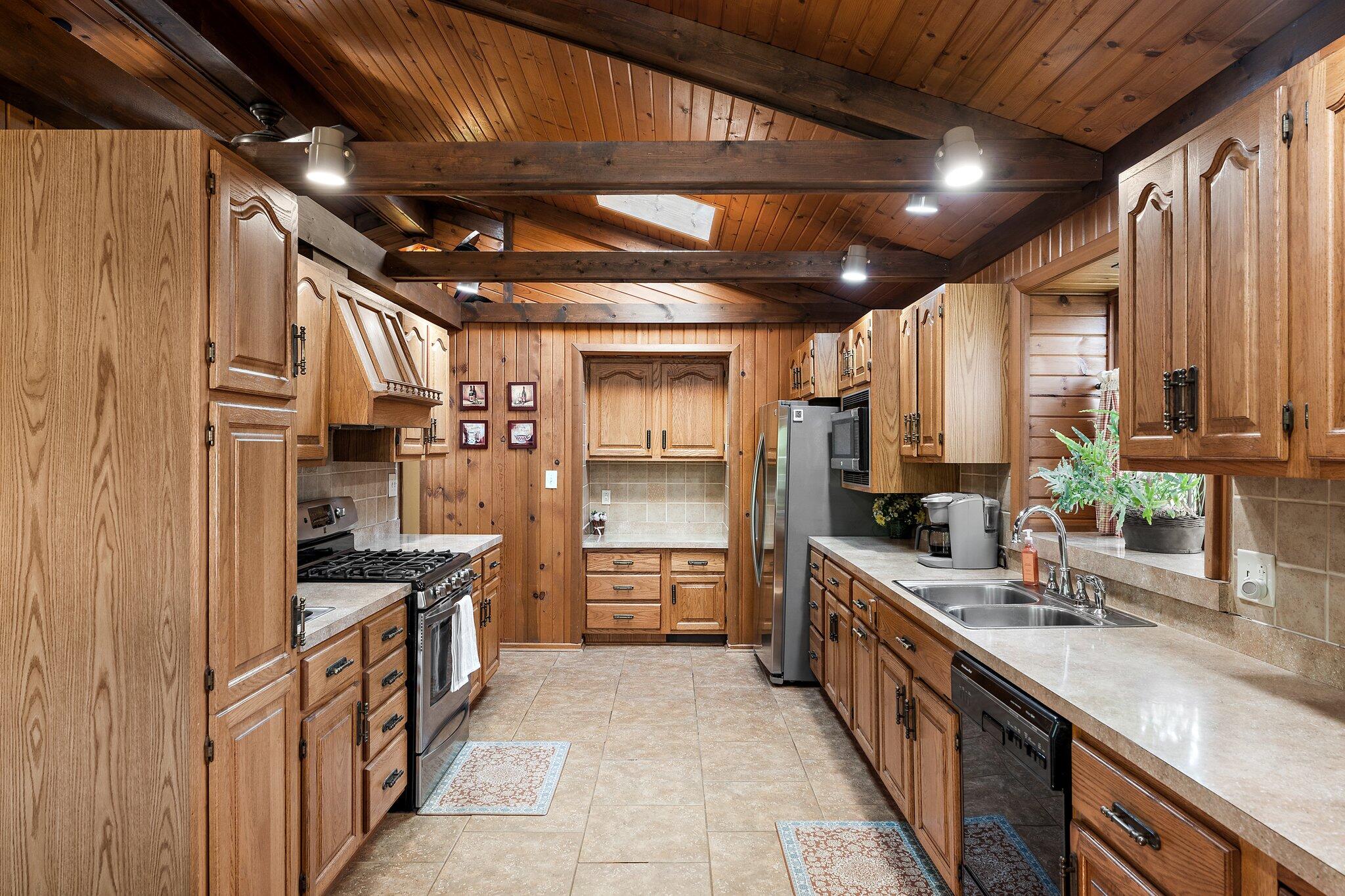 2319 Crestview Drive