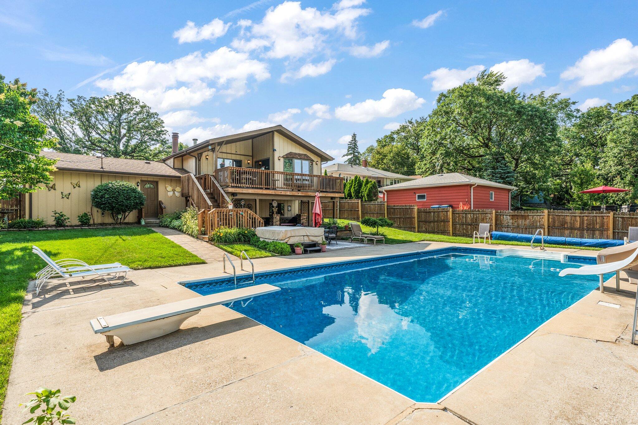 2319 Crestview Drive