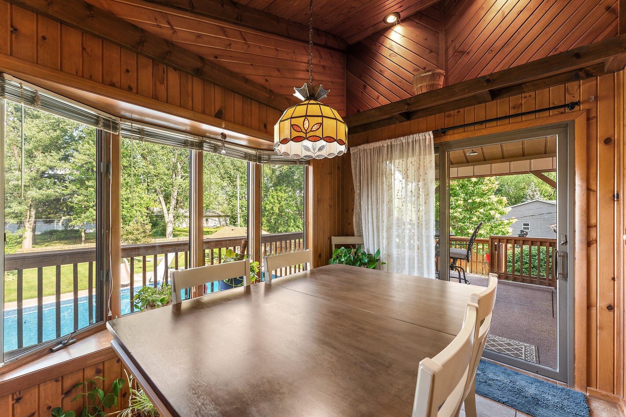 2319 Crestview Drive