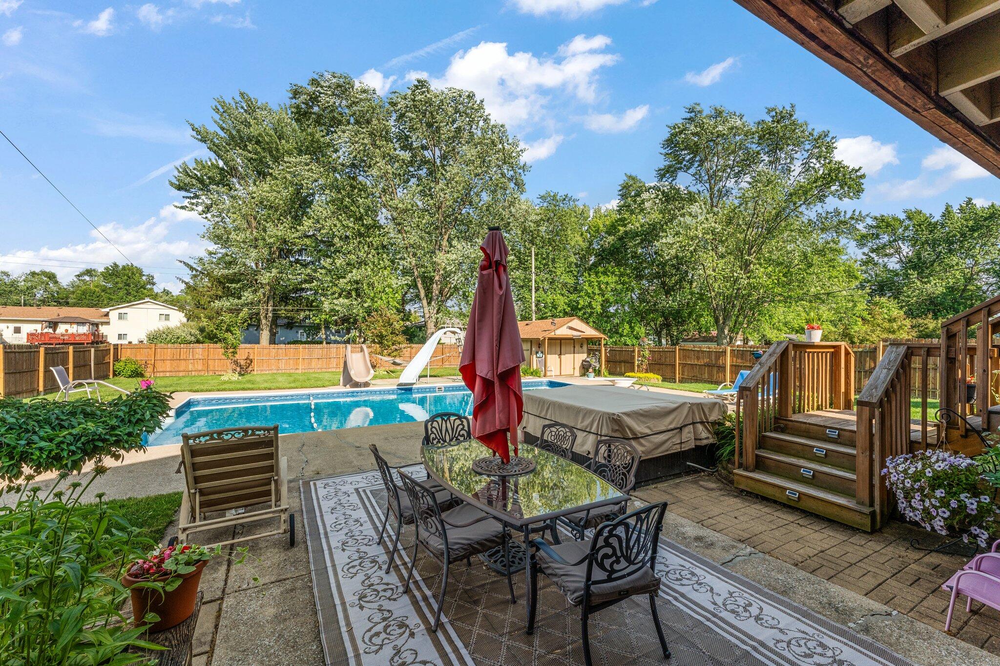 2319 Crestview Drive