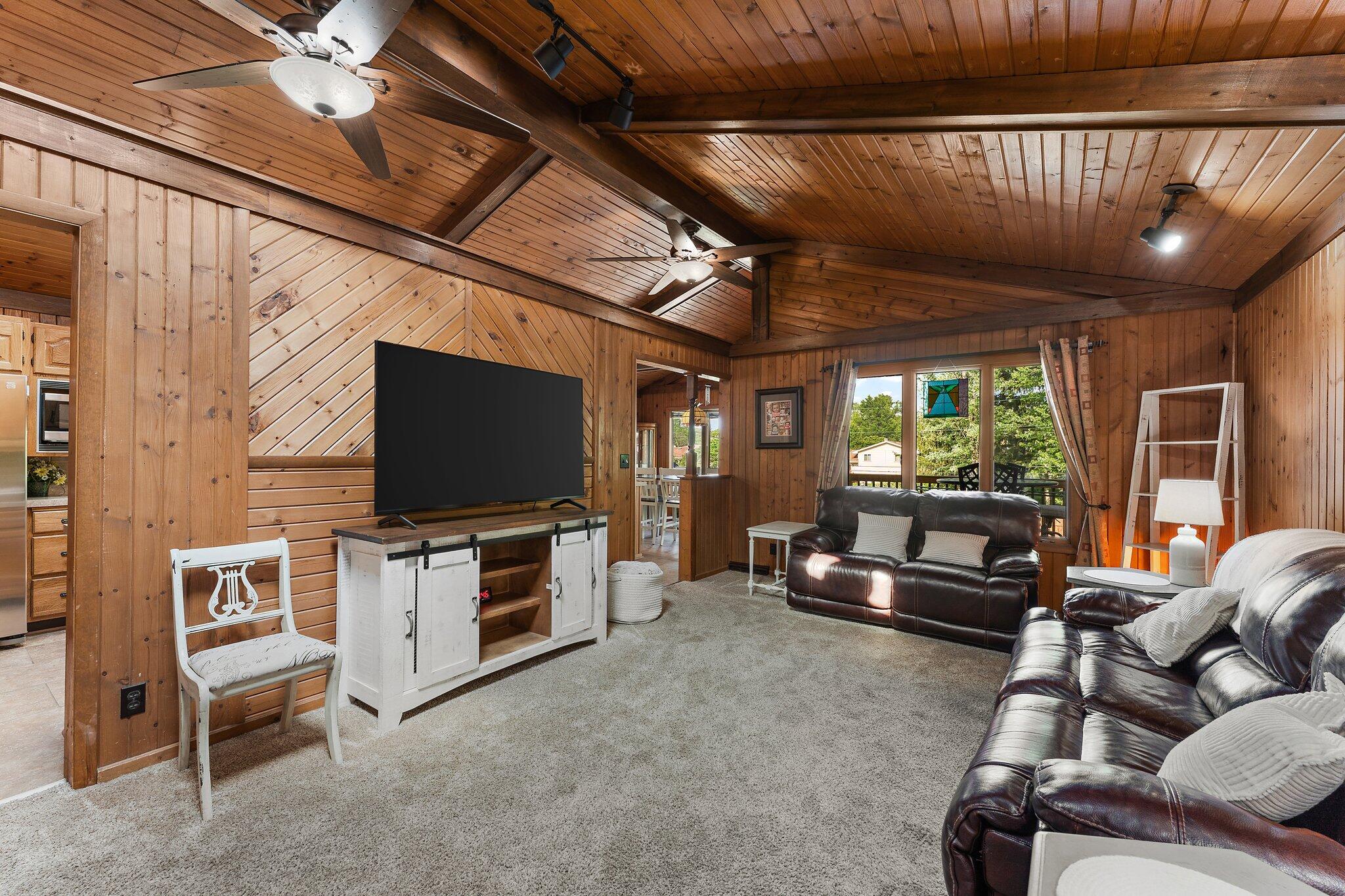 2319 Crestview Drive