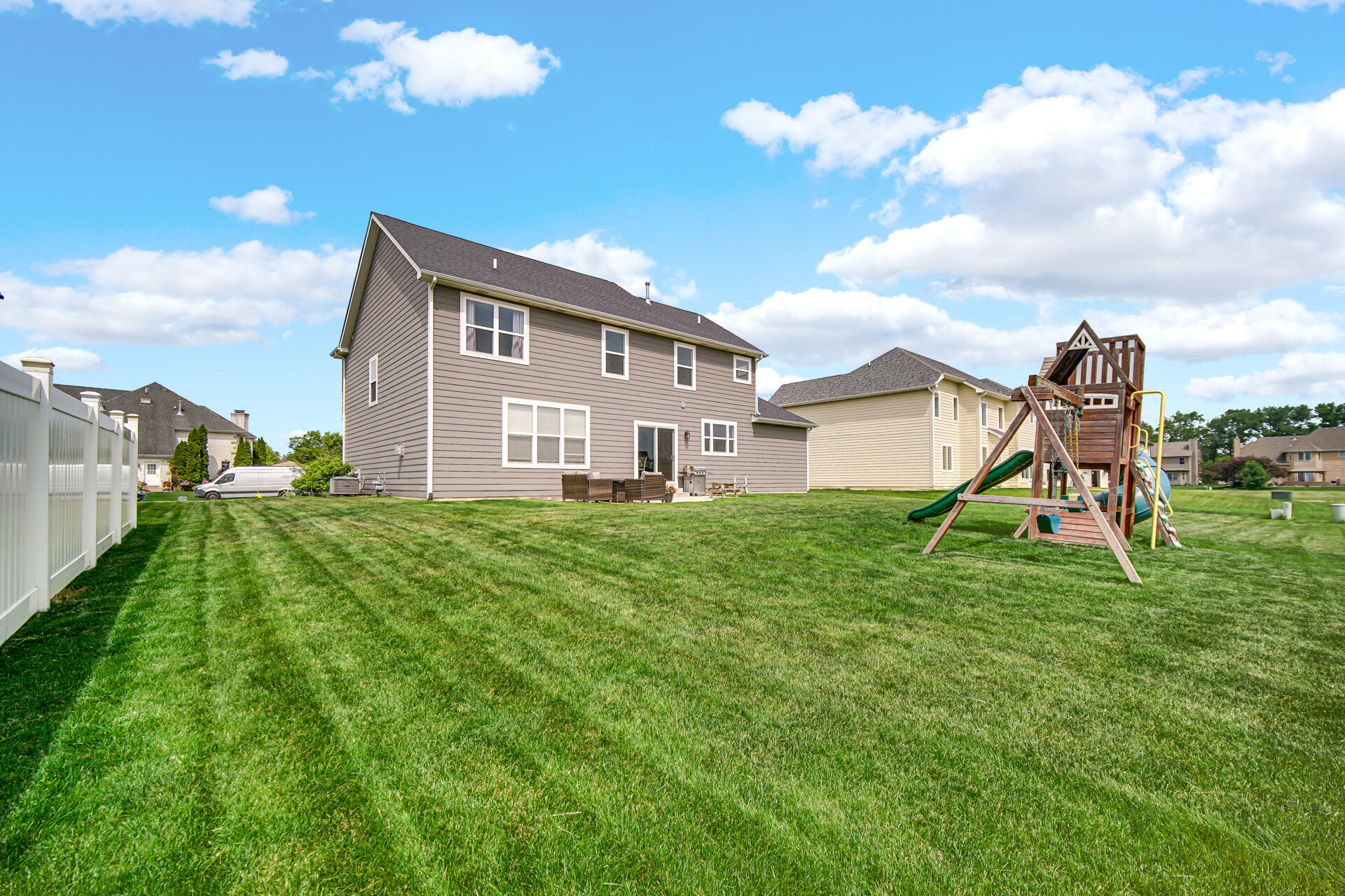 10099 Norwich Drive
