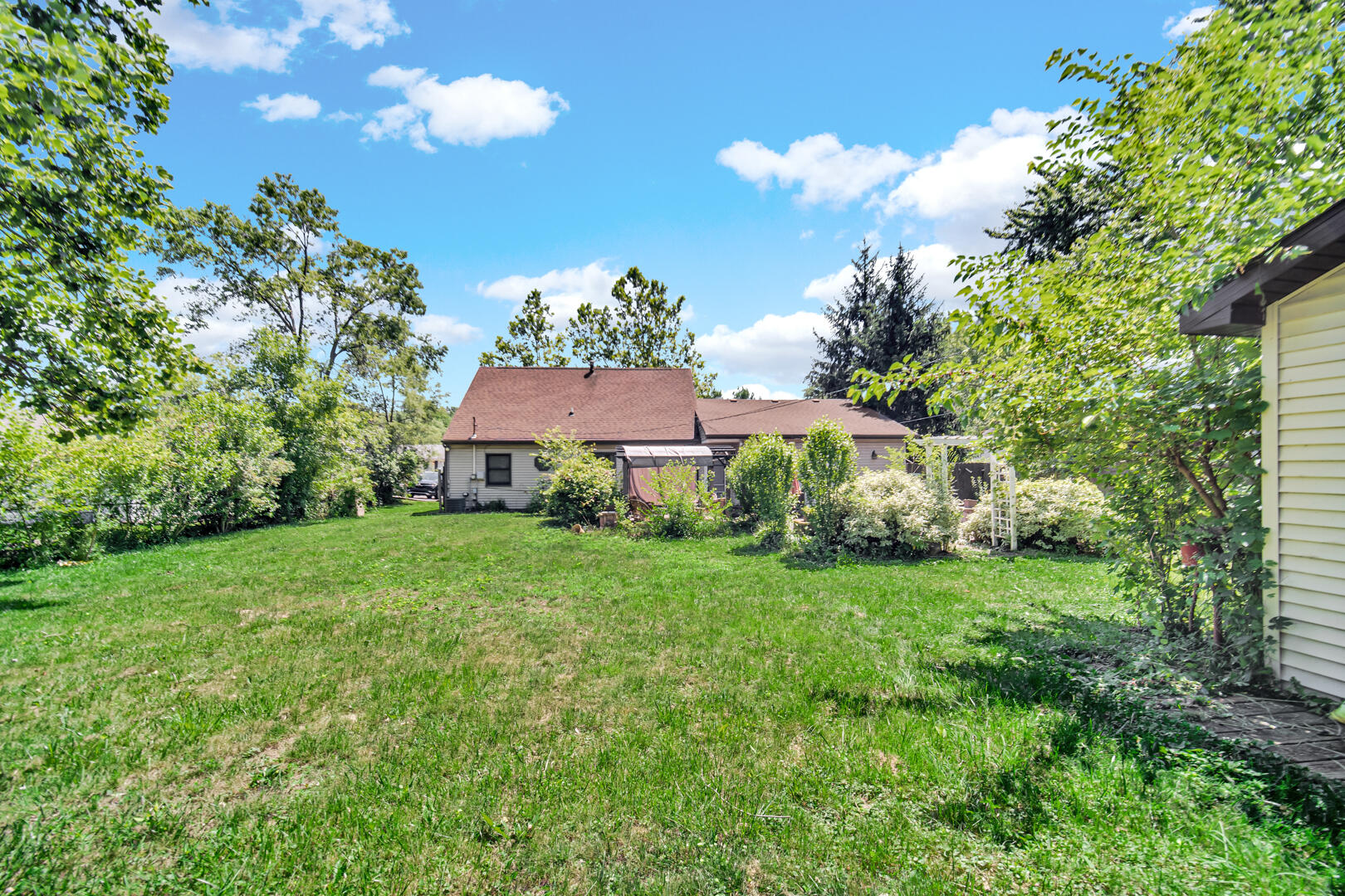 726 Acadia Road
