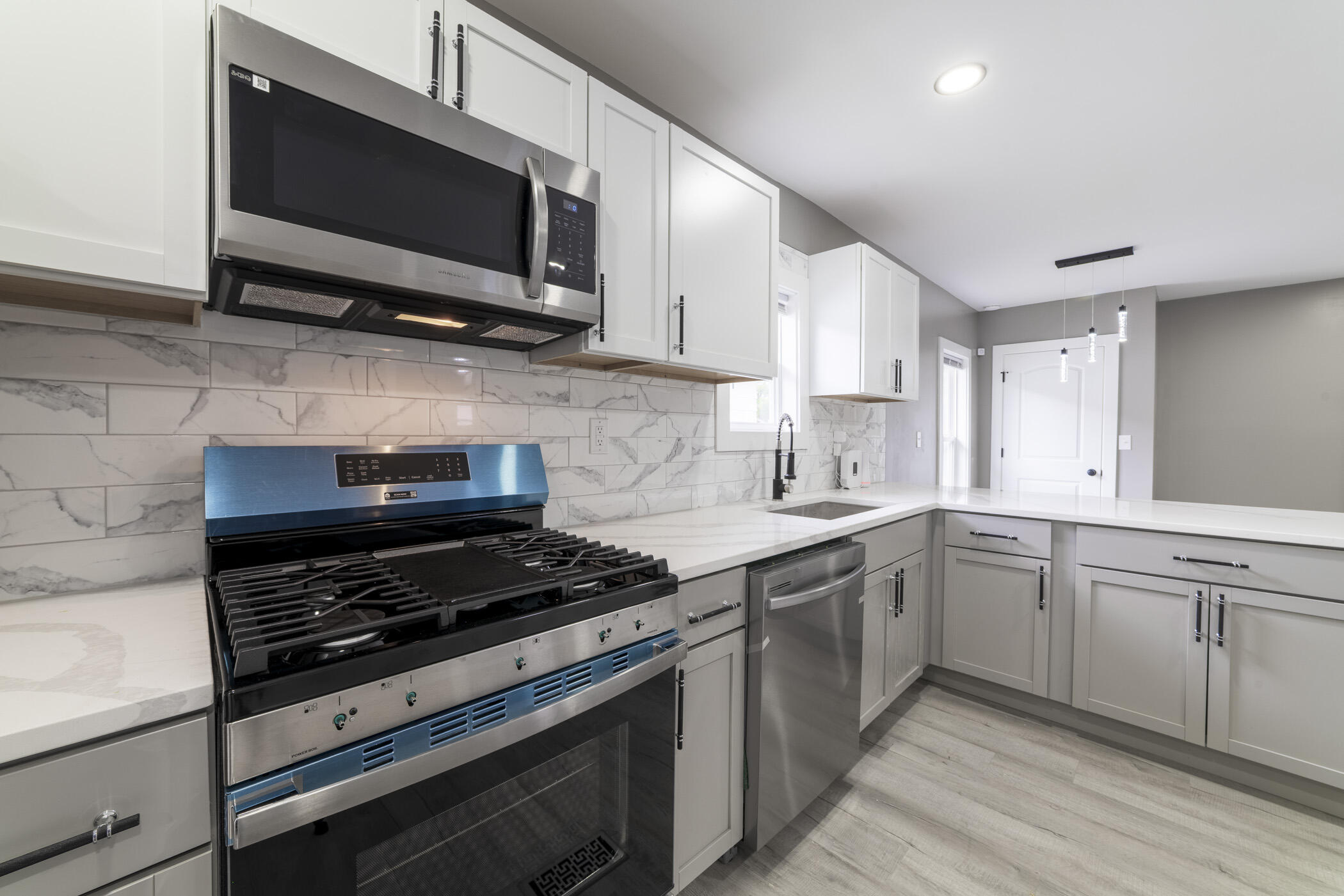 3776 Harrison Street